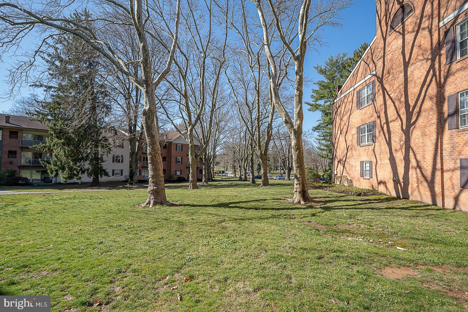 GLENHARDIE - Residential