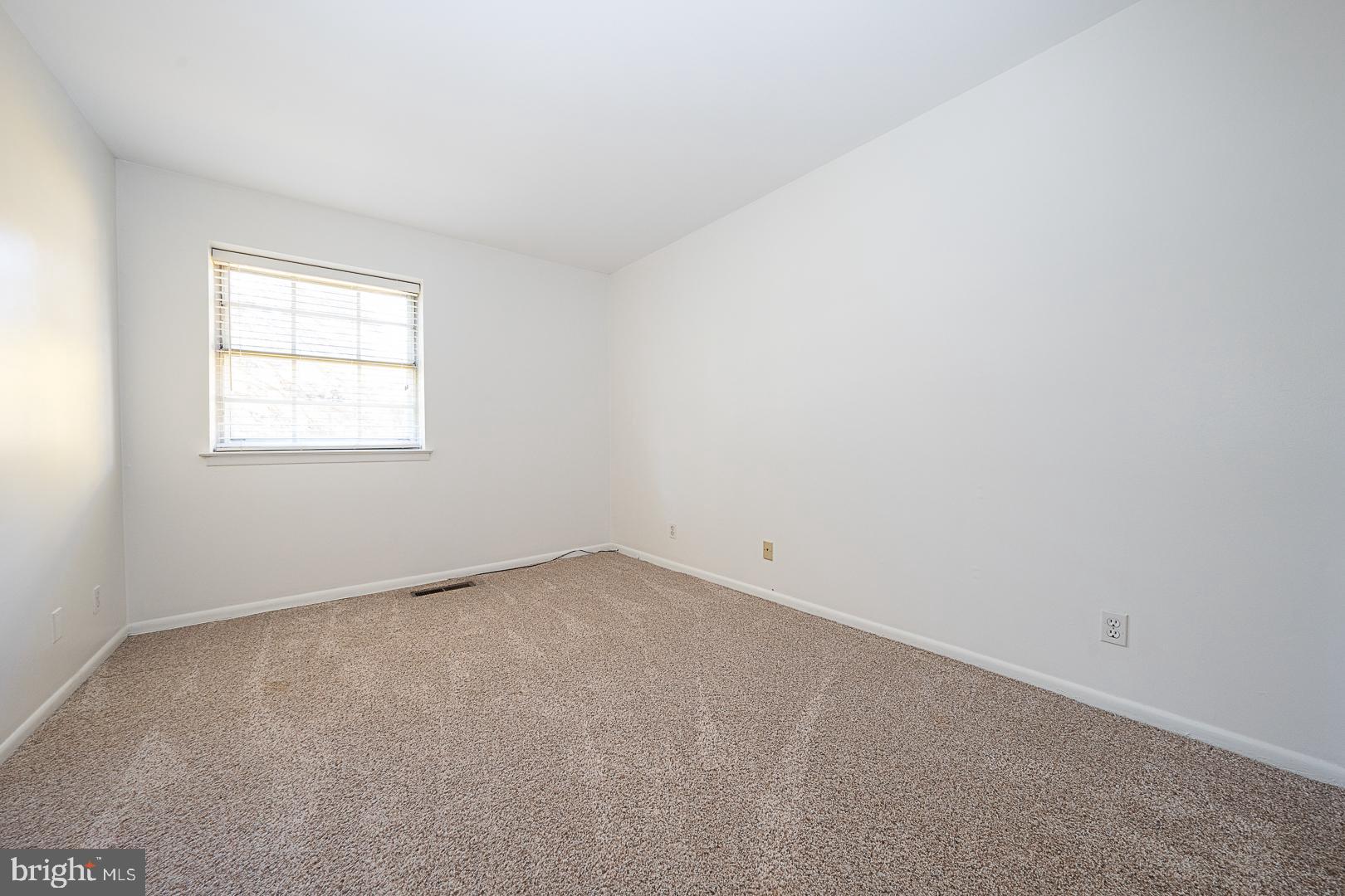 GLENHARDIE - Residential