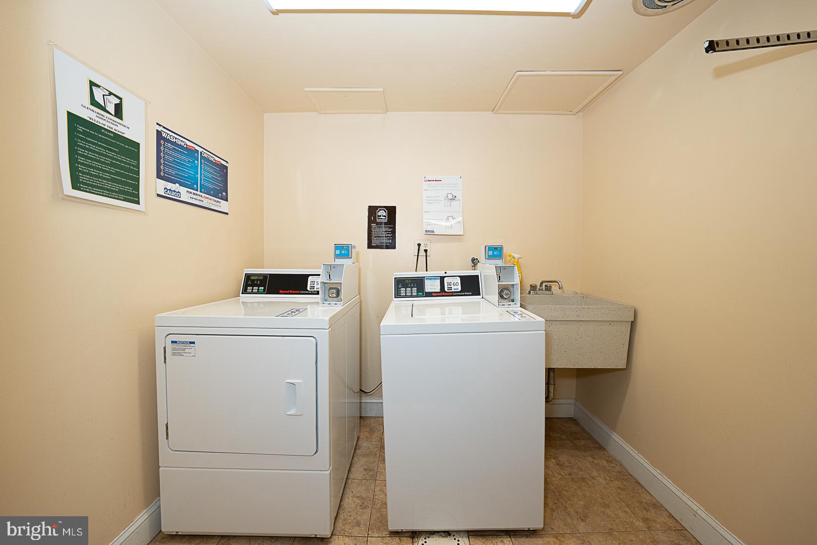 GLENHARDIE - Residential