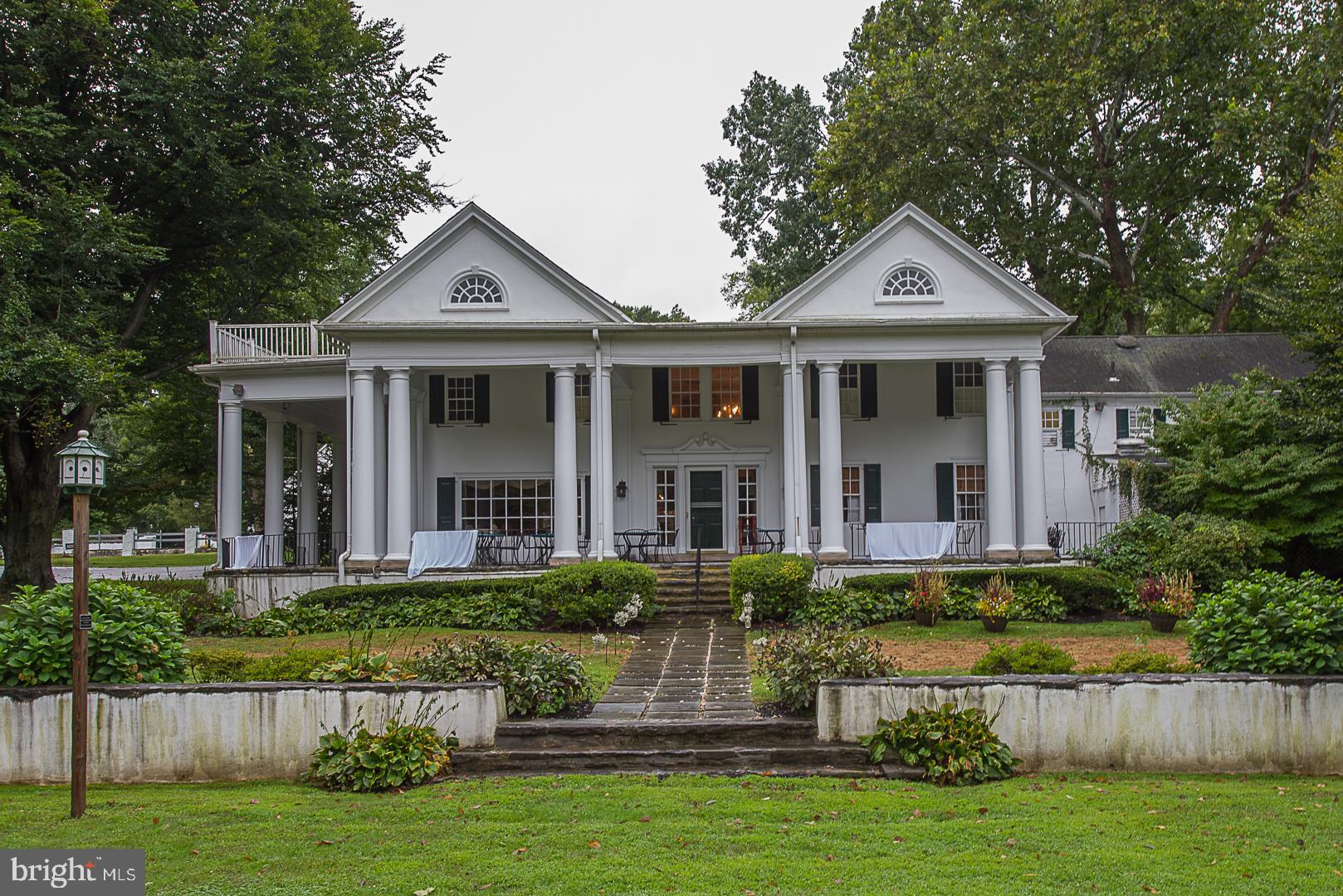 GLENHARDIE - Residential