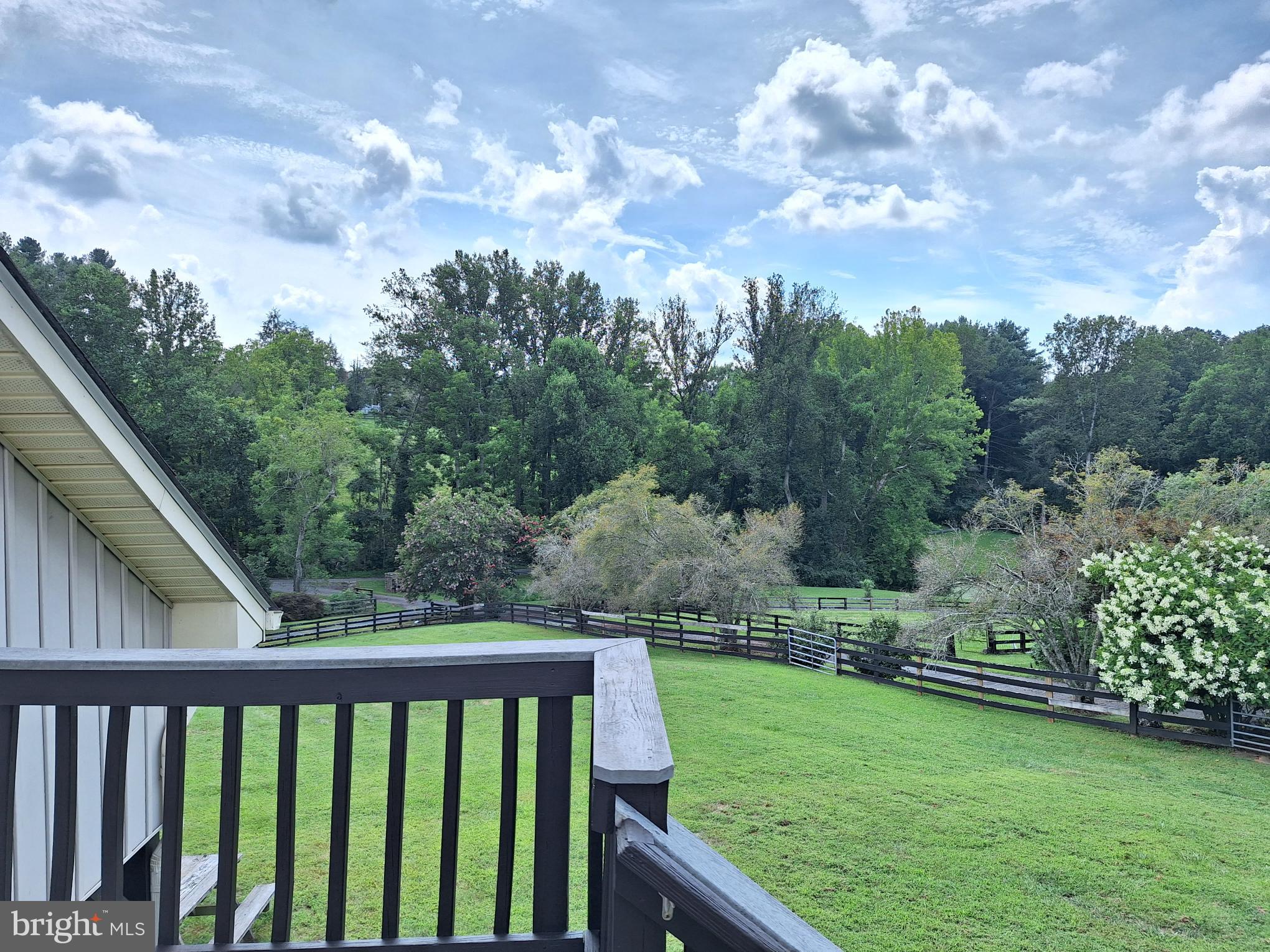 9078 NW Barn Apt. KNOLL RUN