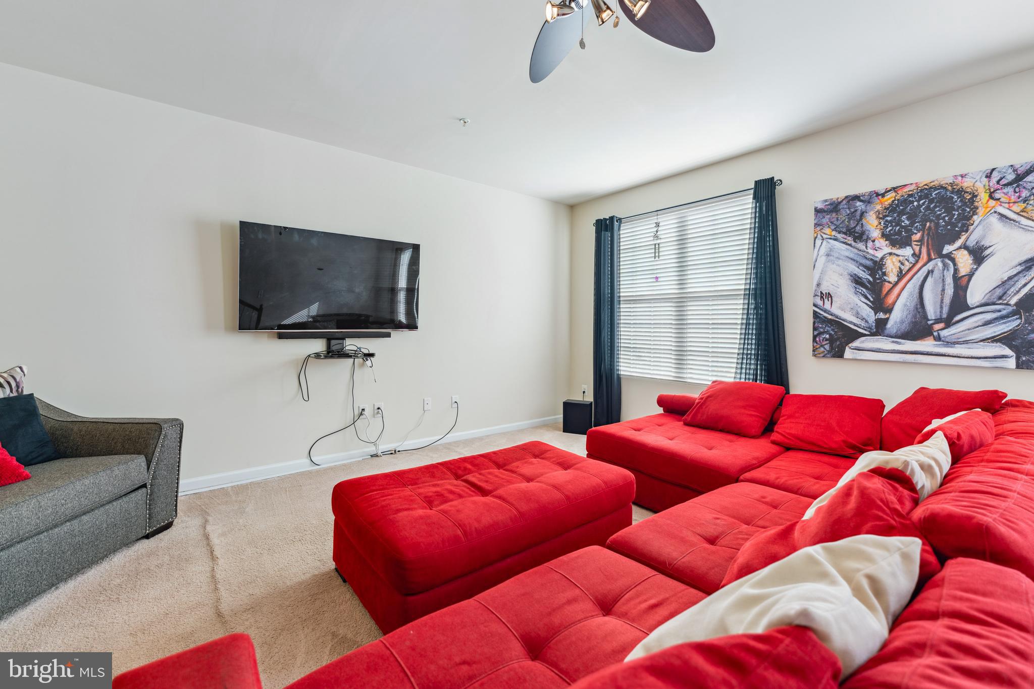 CHELSEA MANOR - Residential Lease