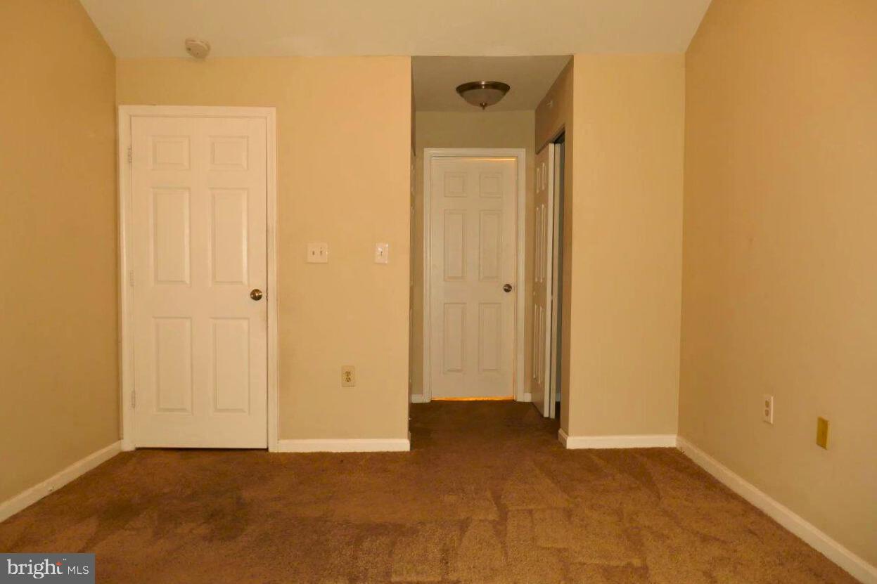 SILVERBROOK WOOD - Residential