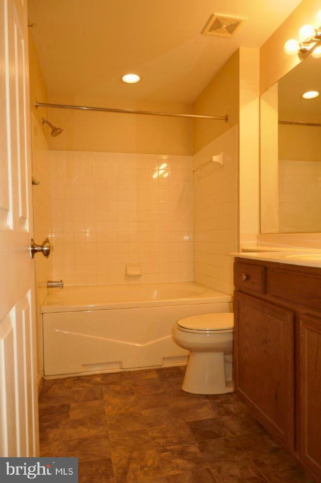 SILVERBROOK WOOD - Residential