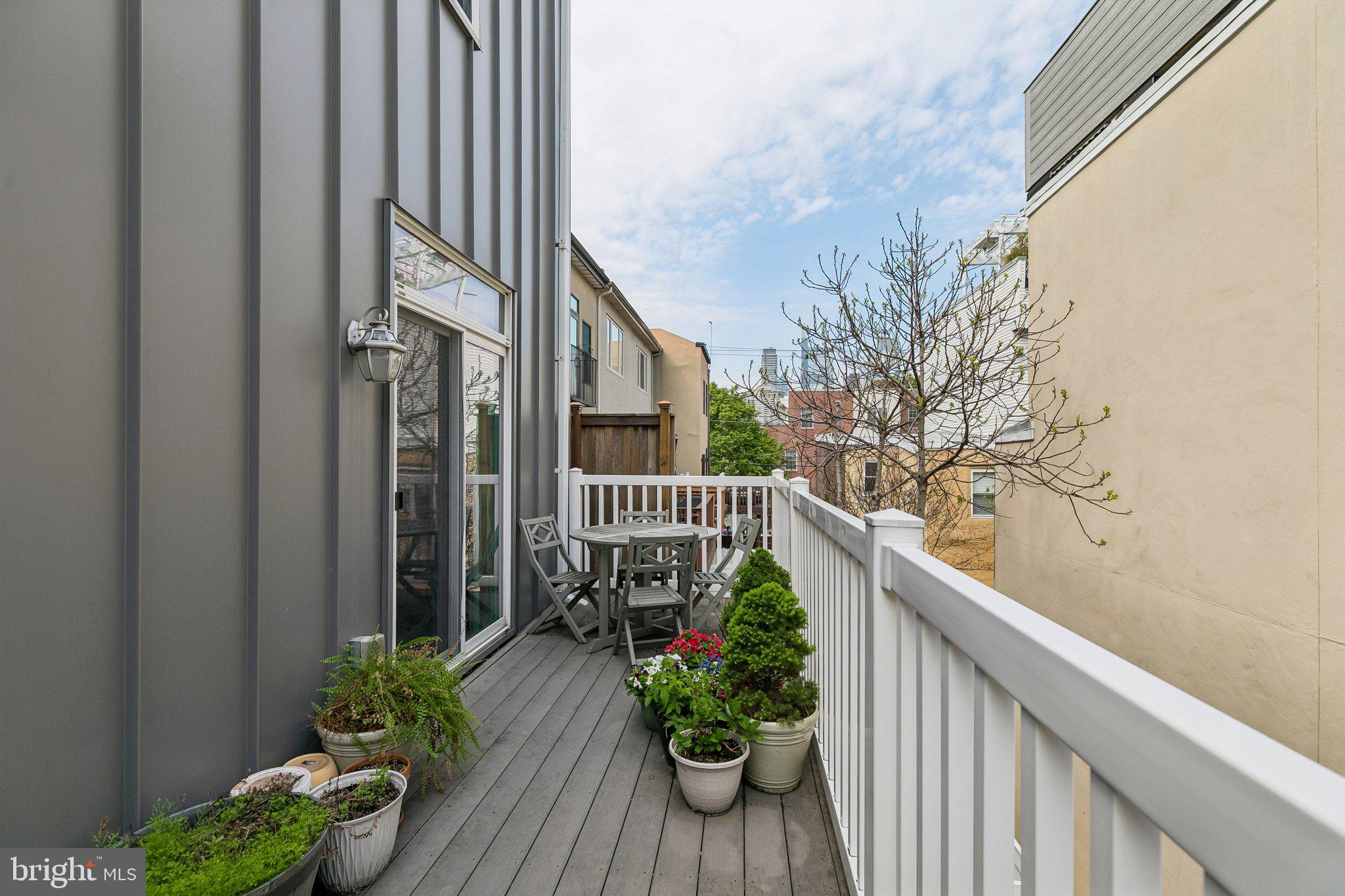 GRADUATE HOSPITAL - Residential