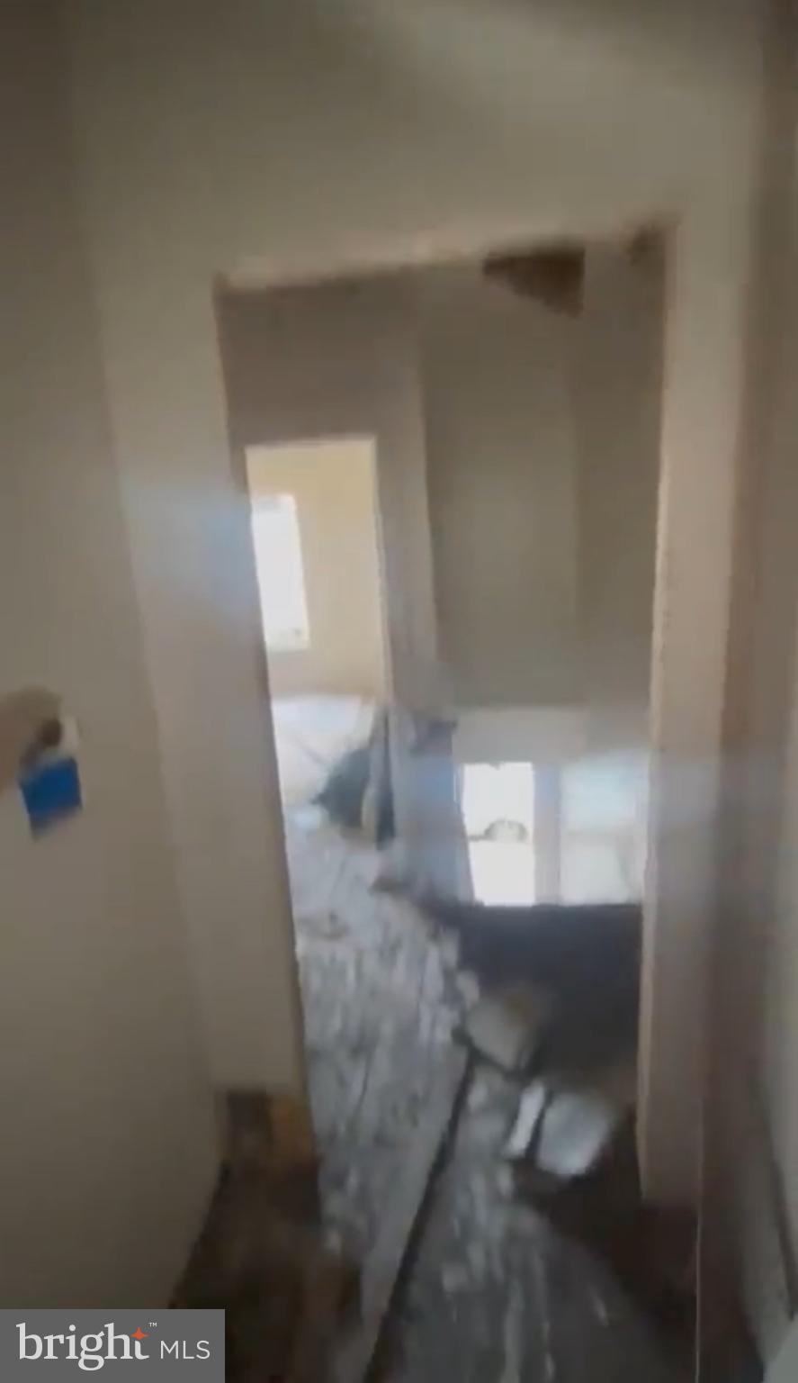 BROADWAY EAST - Residential