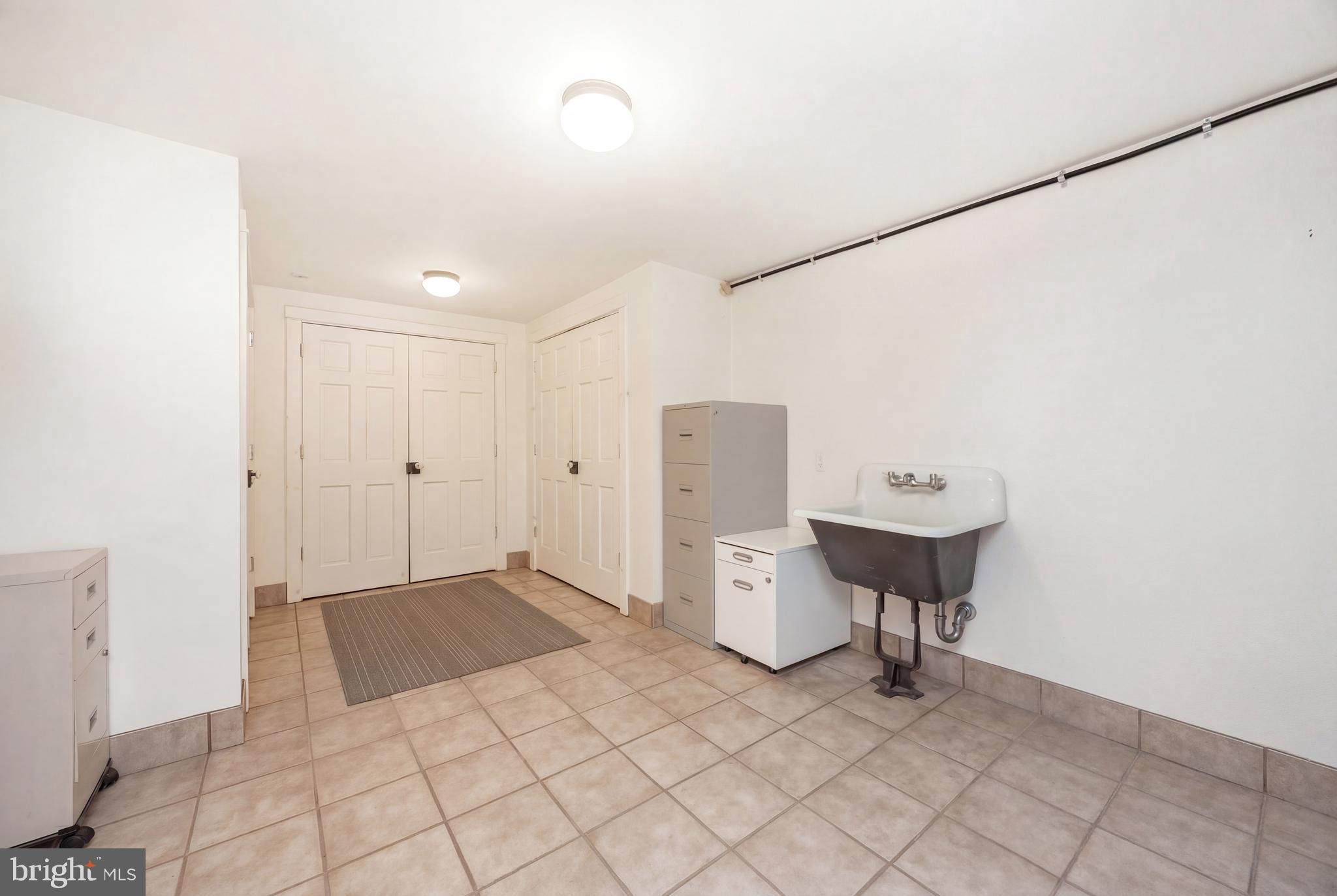 SMOKEHOUSE FARMS - Residential