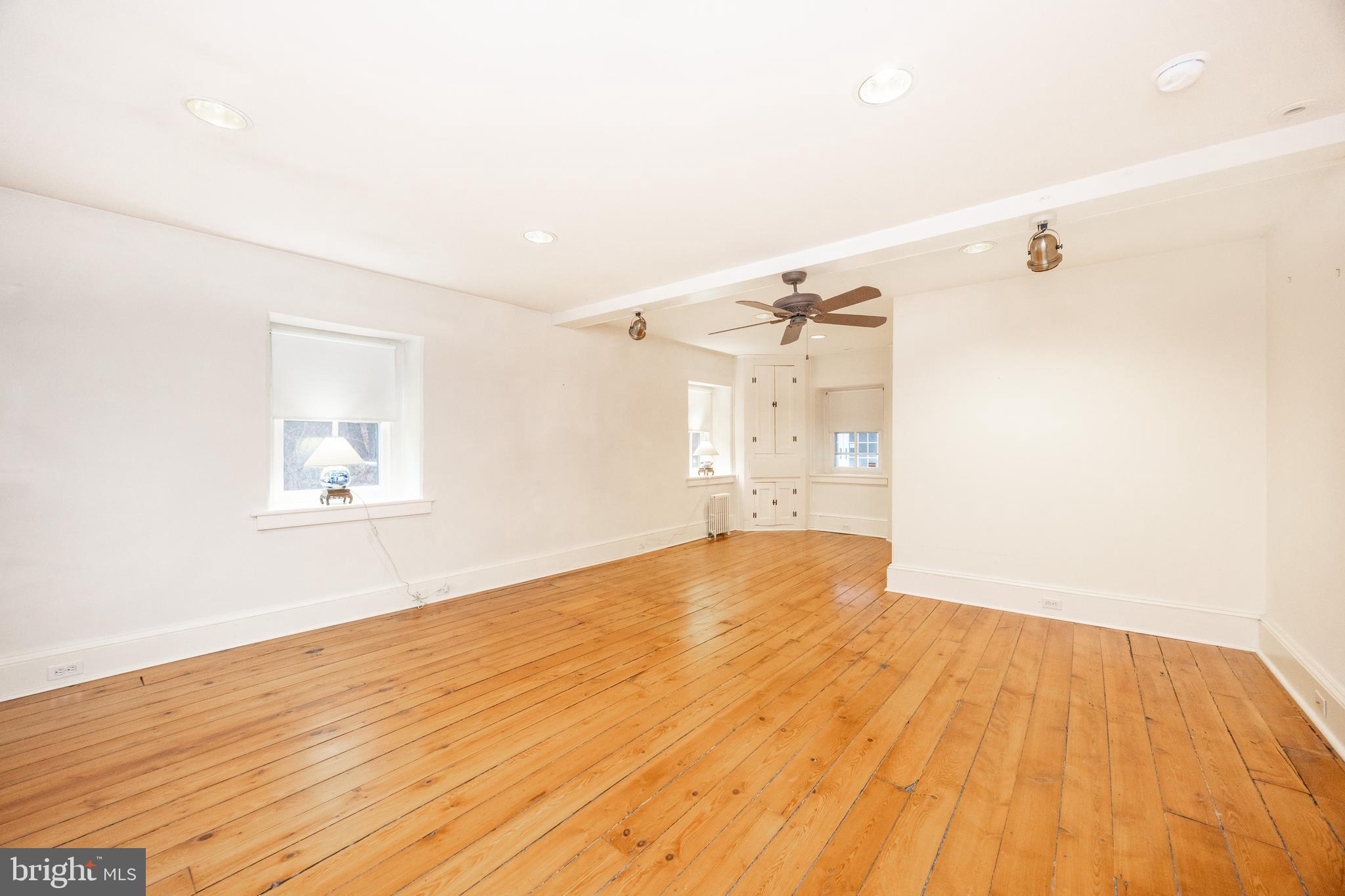 SMOKEHOUSE FARMS - Residential