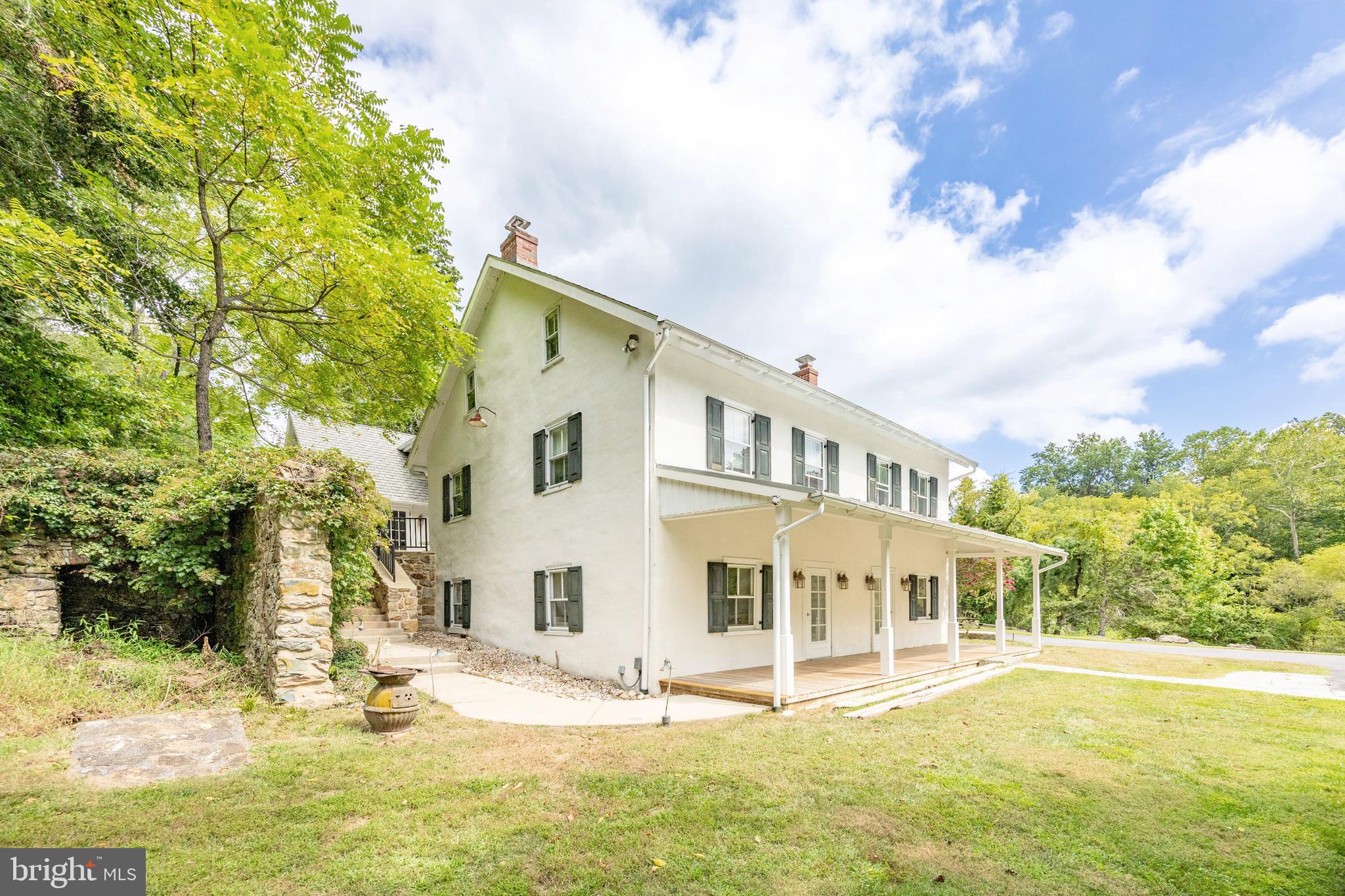 SMOKEHOUSE FARMS - Residential