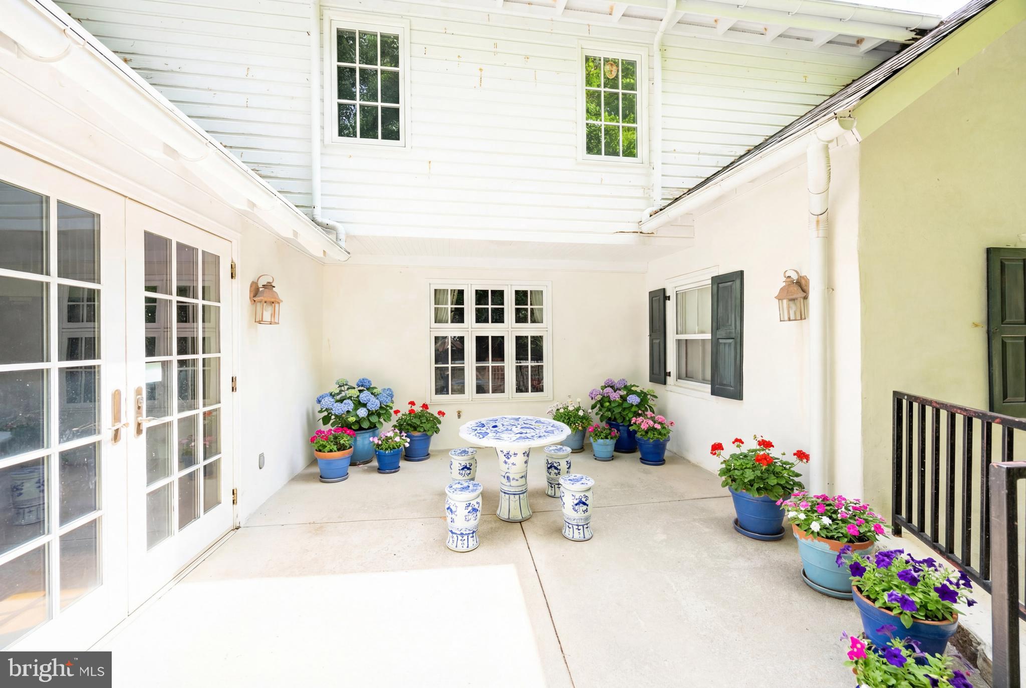 SMOKEHOUSE FARMS - Residential