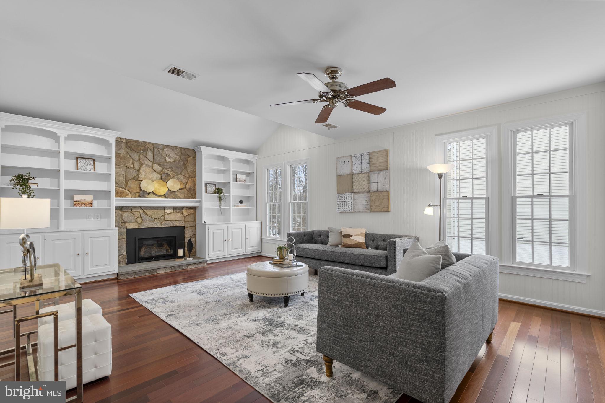 KINGSTREAM - Residential