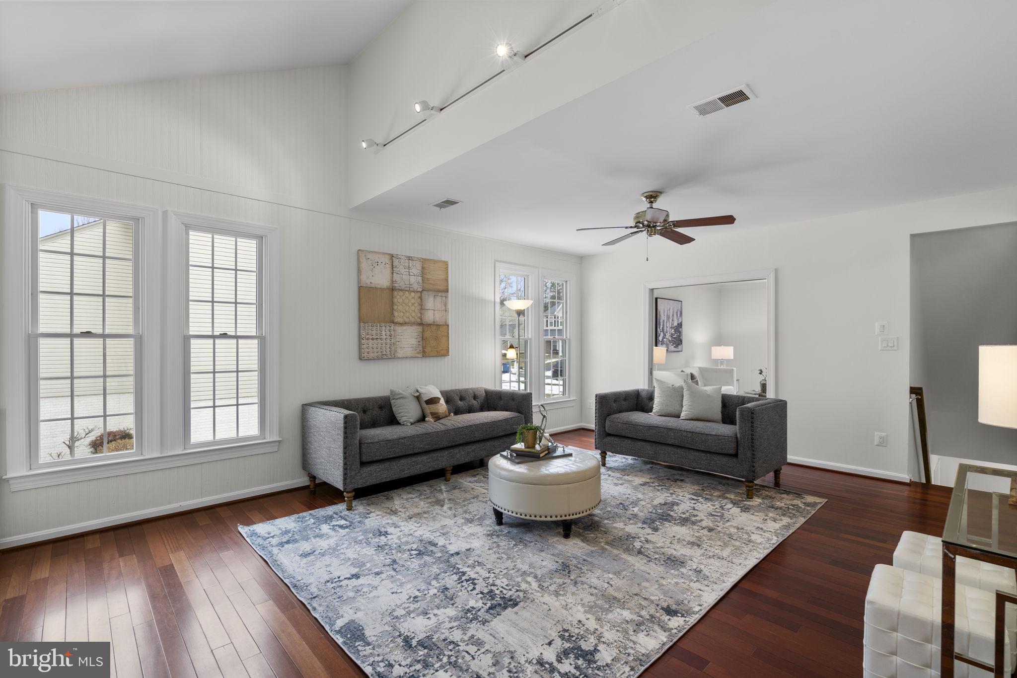 KINGSTREAM - Residential