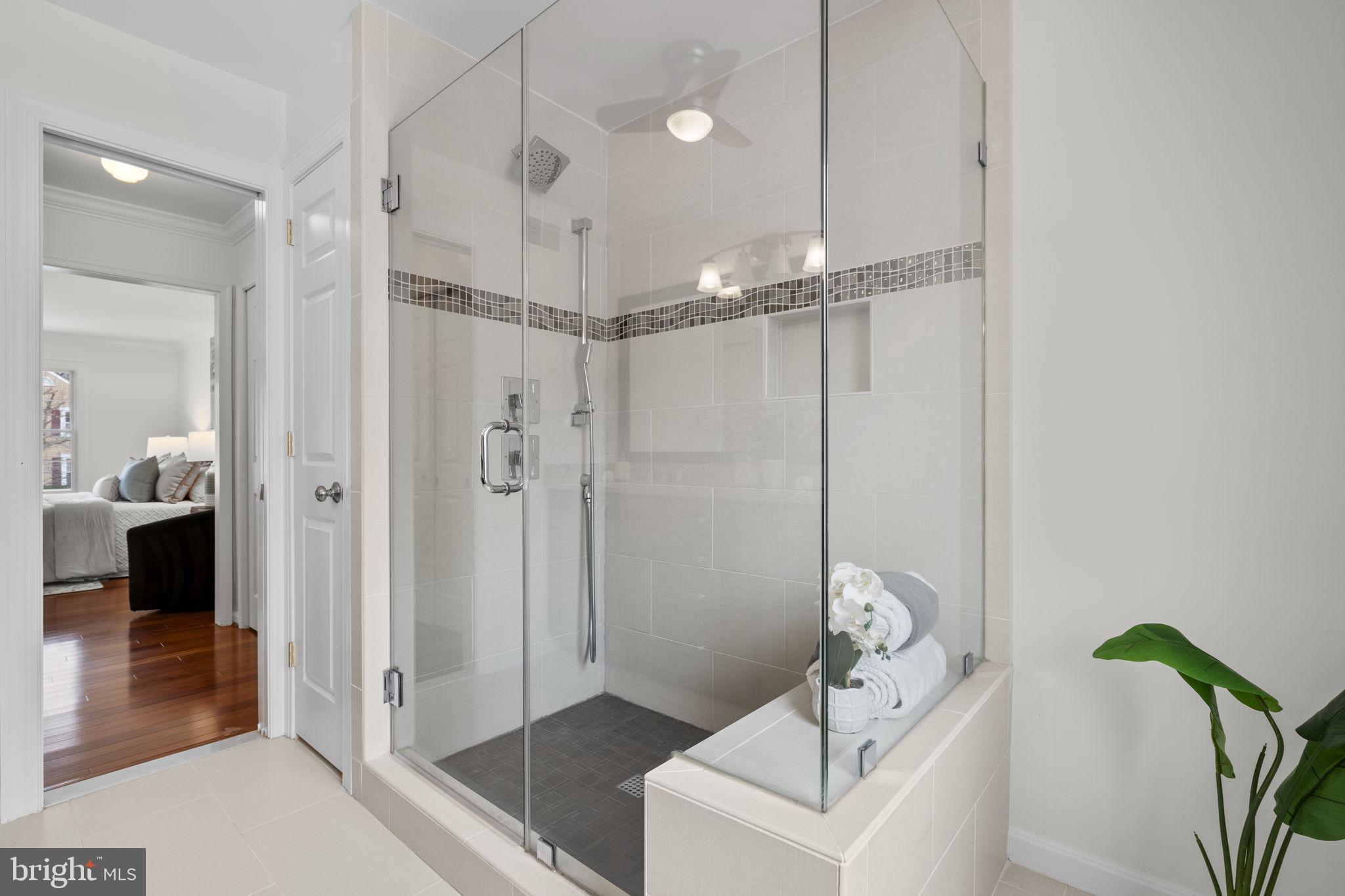 KINGSTREAM - Residential