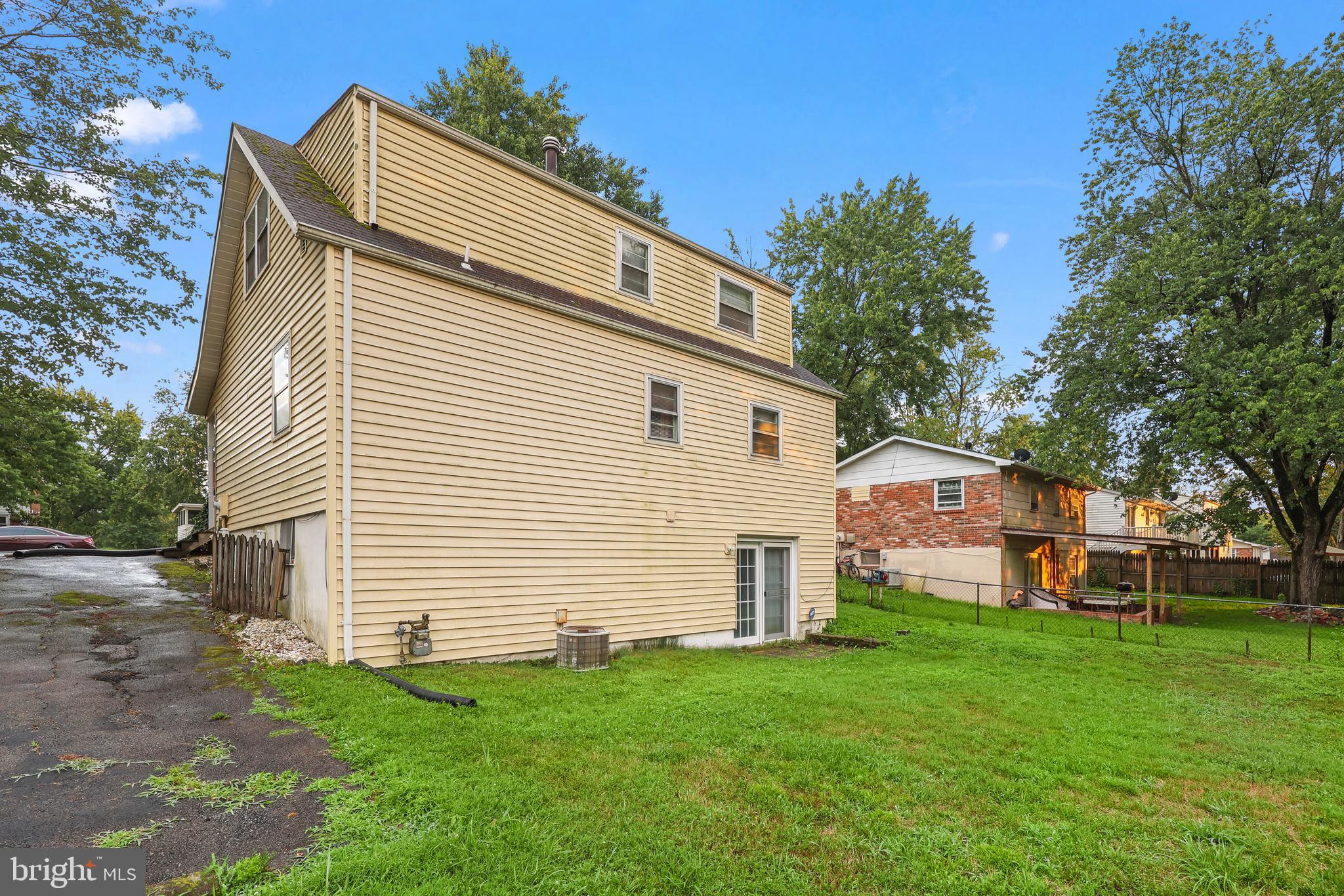 DALE CITY - Residential