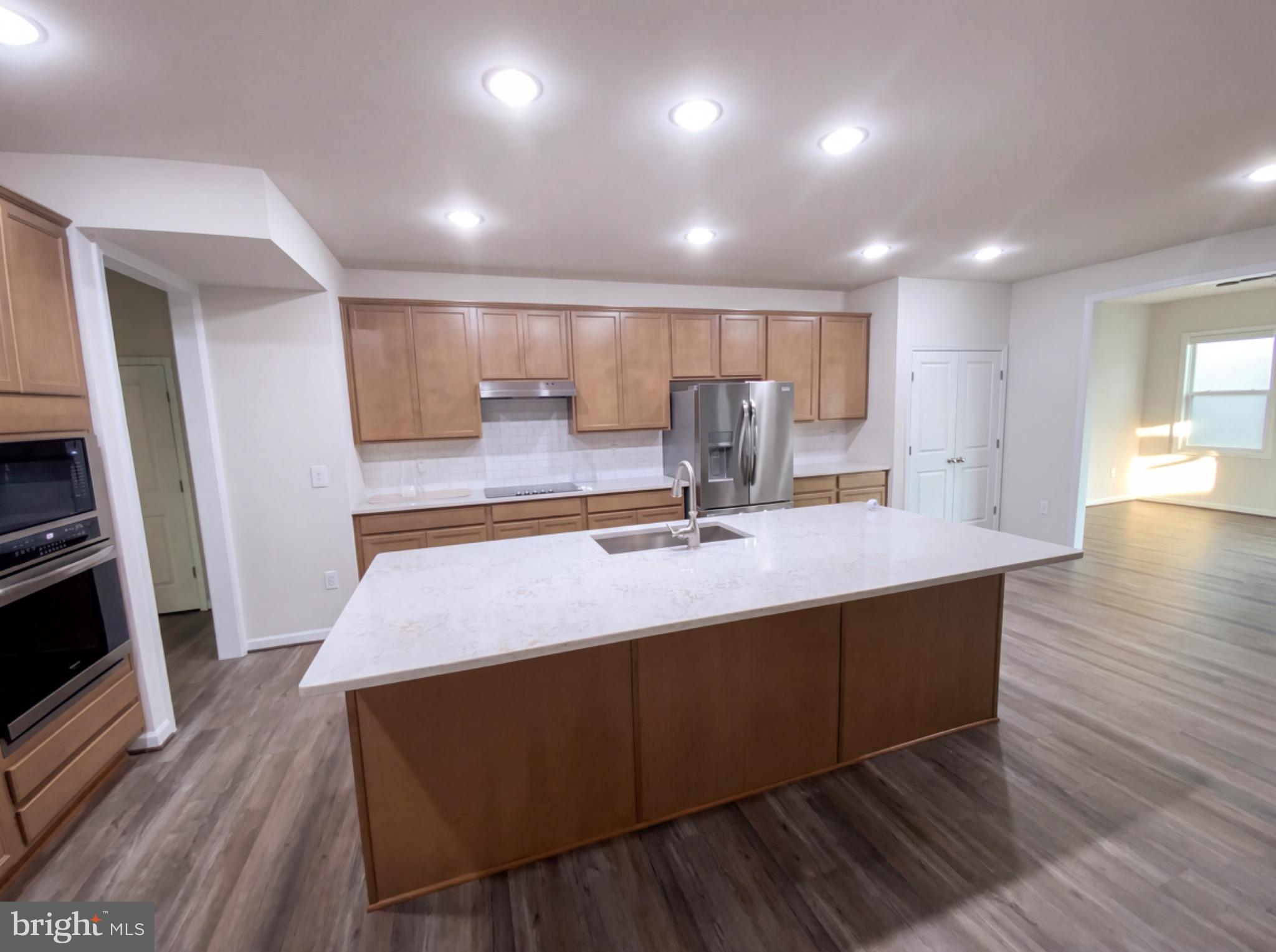 FAWN LAKE - Residential