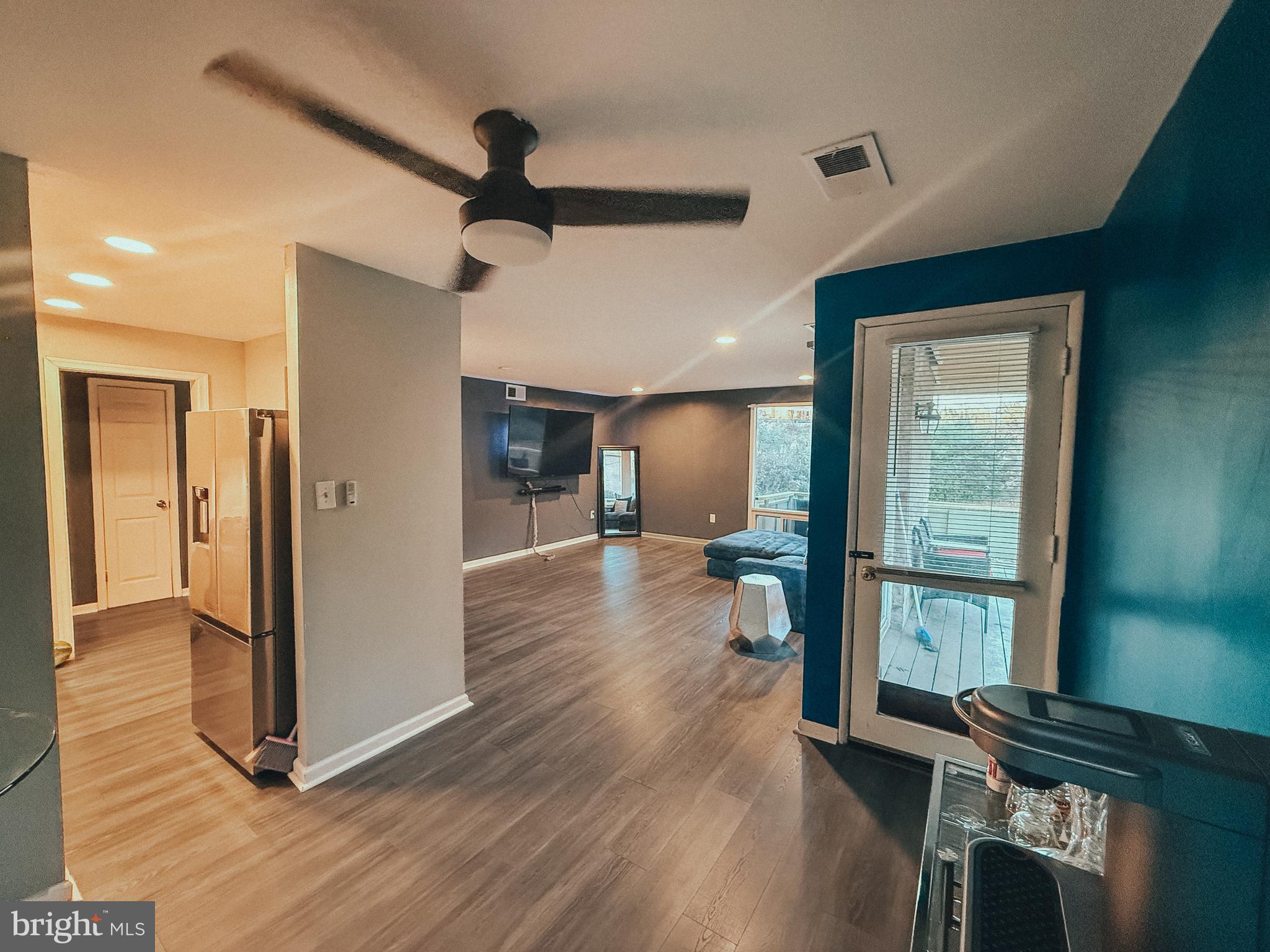 HOLLY HILL CONDOMINIUMS - Residential