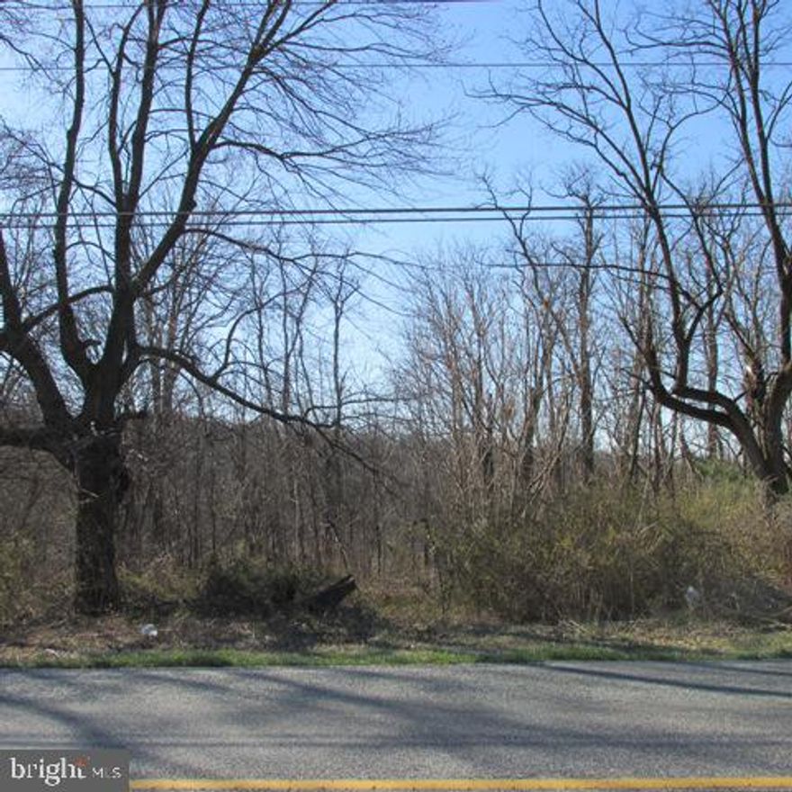 Building lot in West Donegal Township, Elizabethtown Schools.  EDU preserved, no sewer hookup fee.  Well with jet pump on the property.