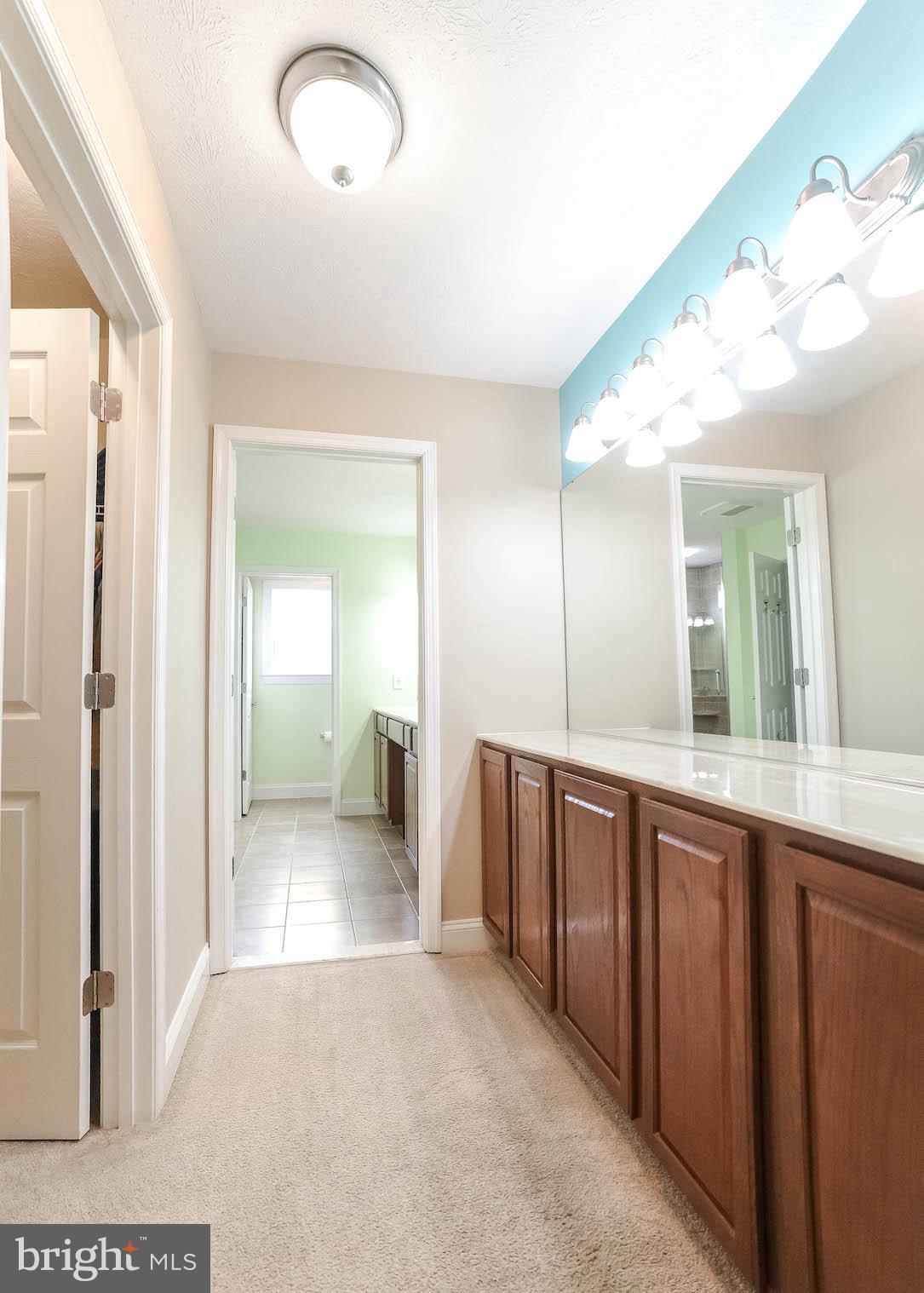 HERITAGE MANOR - Residential