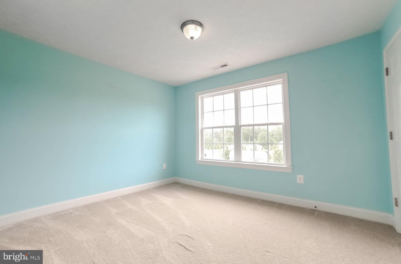 HERITAGE MANOR - Residential