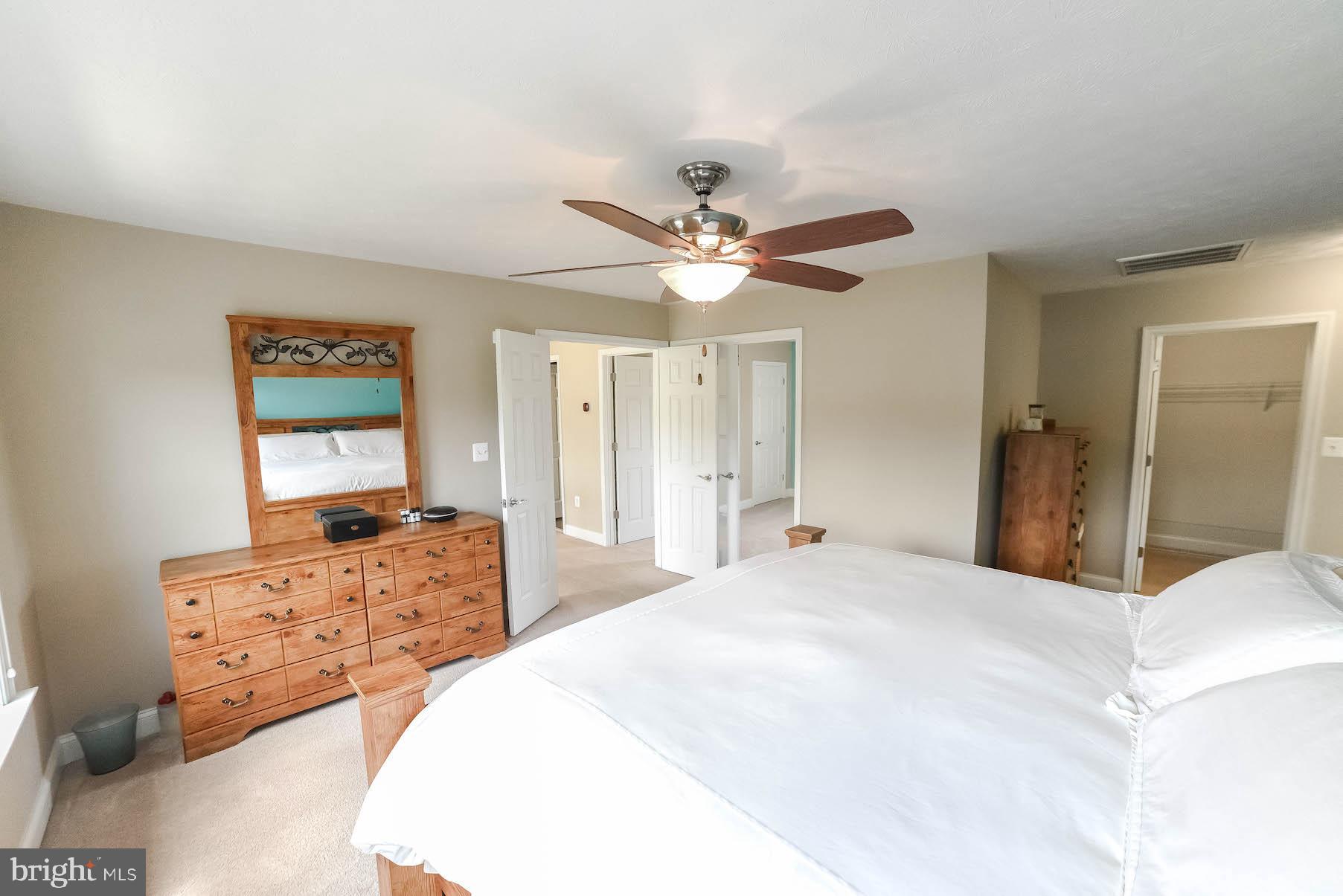 HERITAGE MANOR - Residential