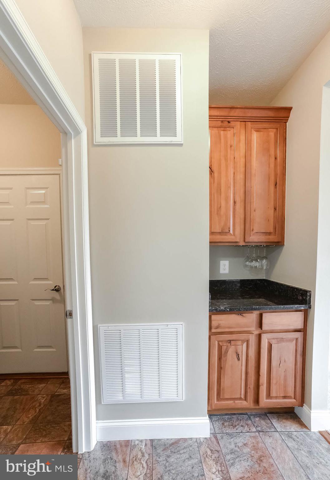 HERITAGE MANOR - Residential