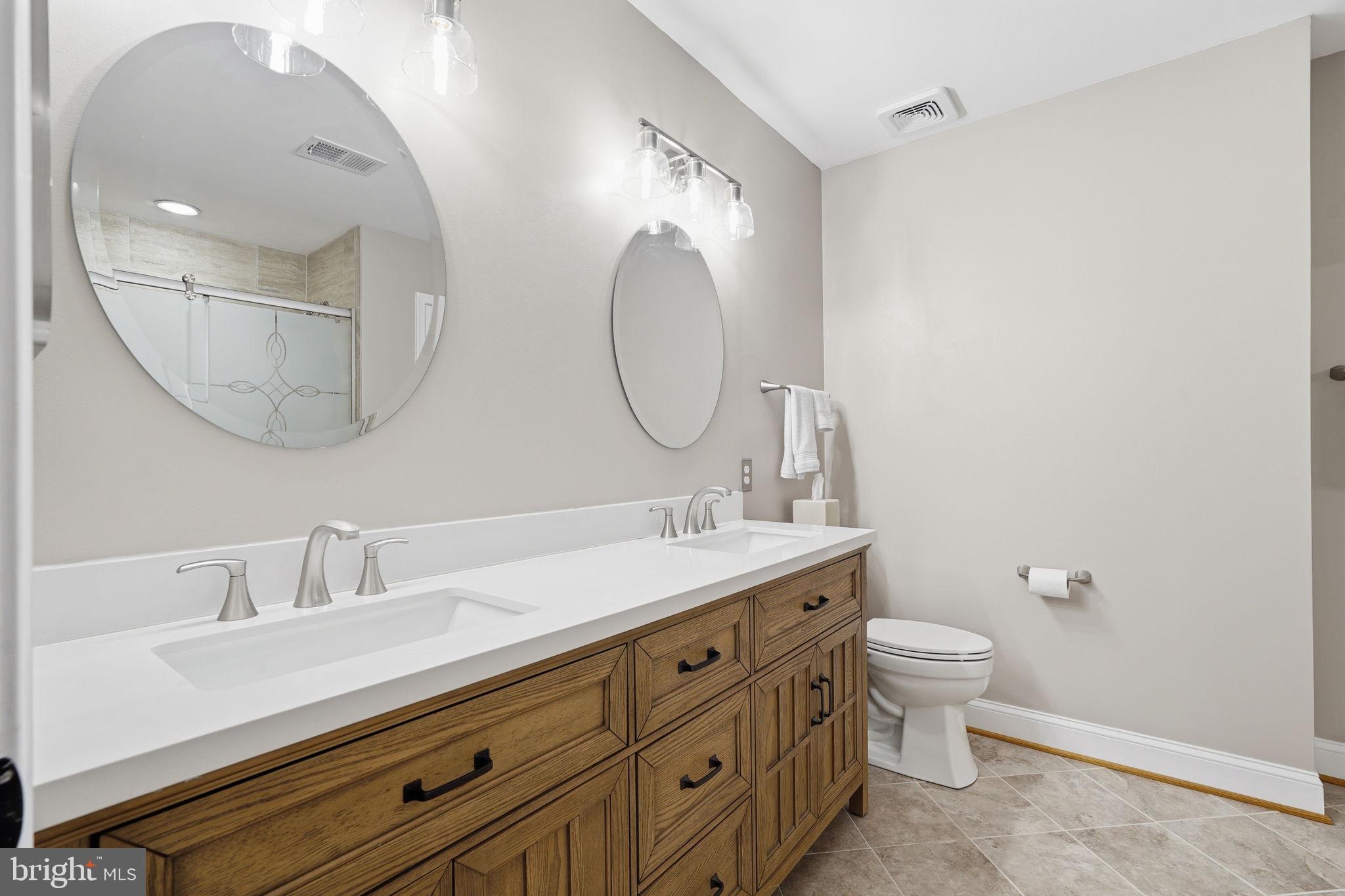 VILLAGES OF PURCELLVILLE - Residential