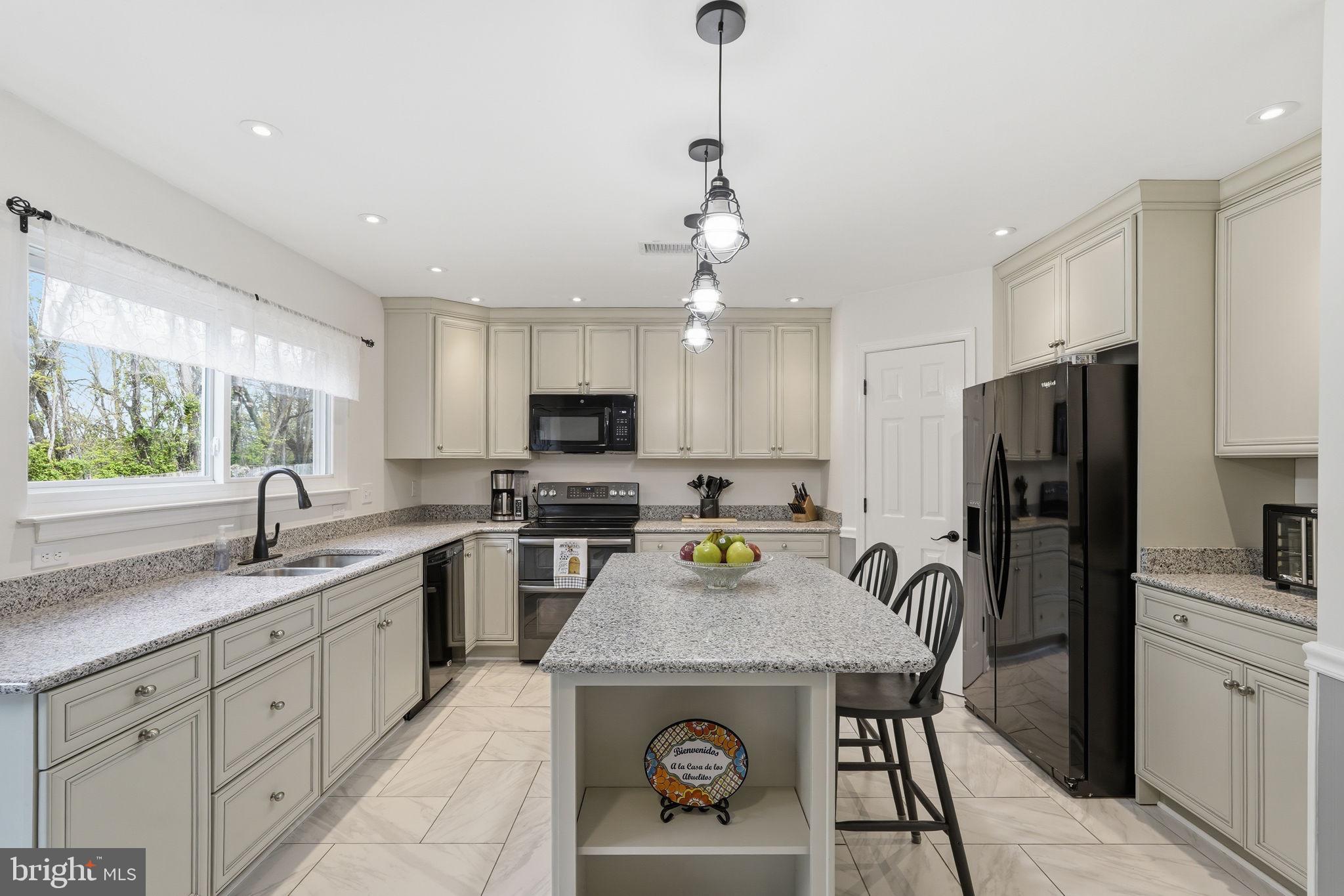 17241 PICKWICK DRIVE