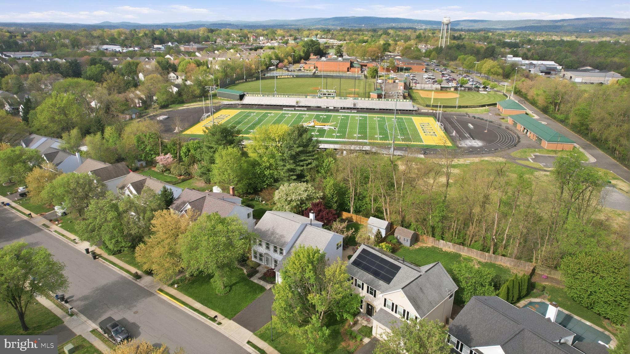 VILLAGES OF PURCELLVILLE - Residential