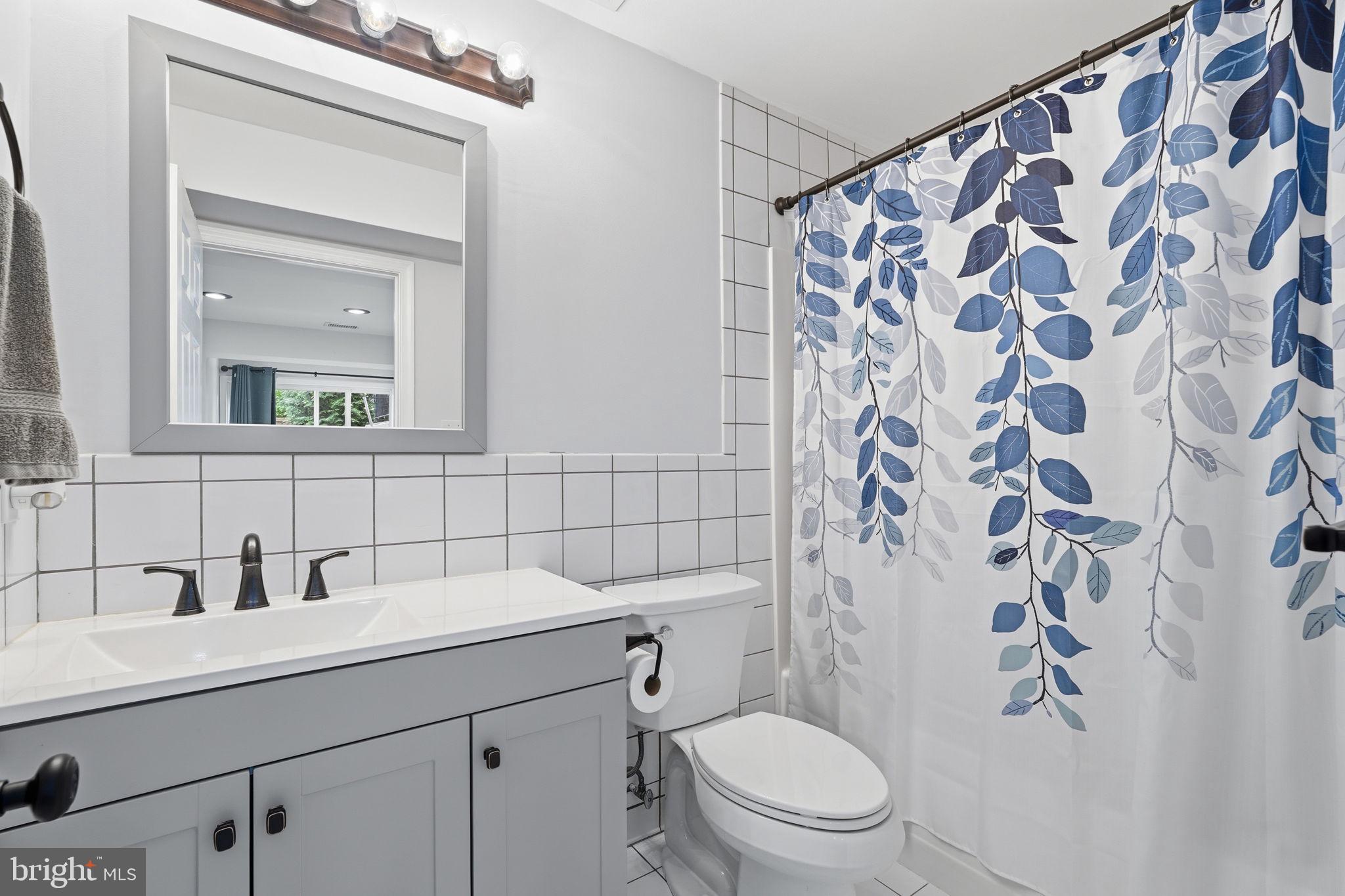 VILLAGES OF PURCELLVILLE - Residential