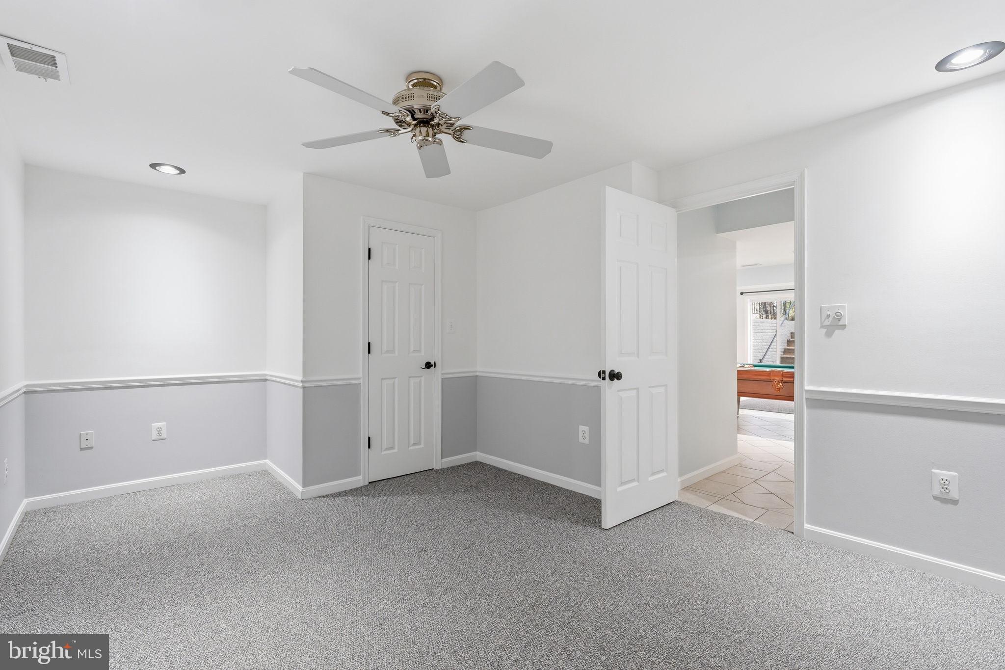 VILLAGES OF PURCELLVILLE - Residential