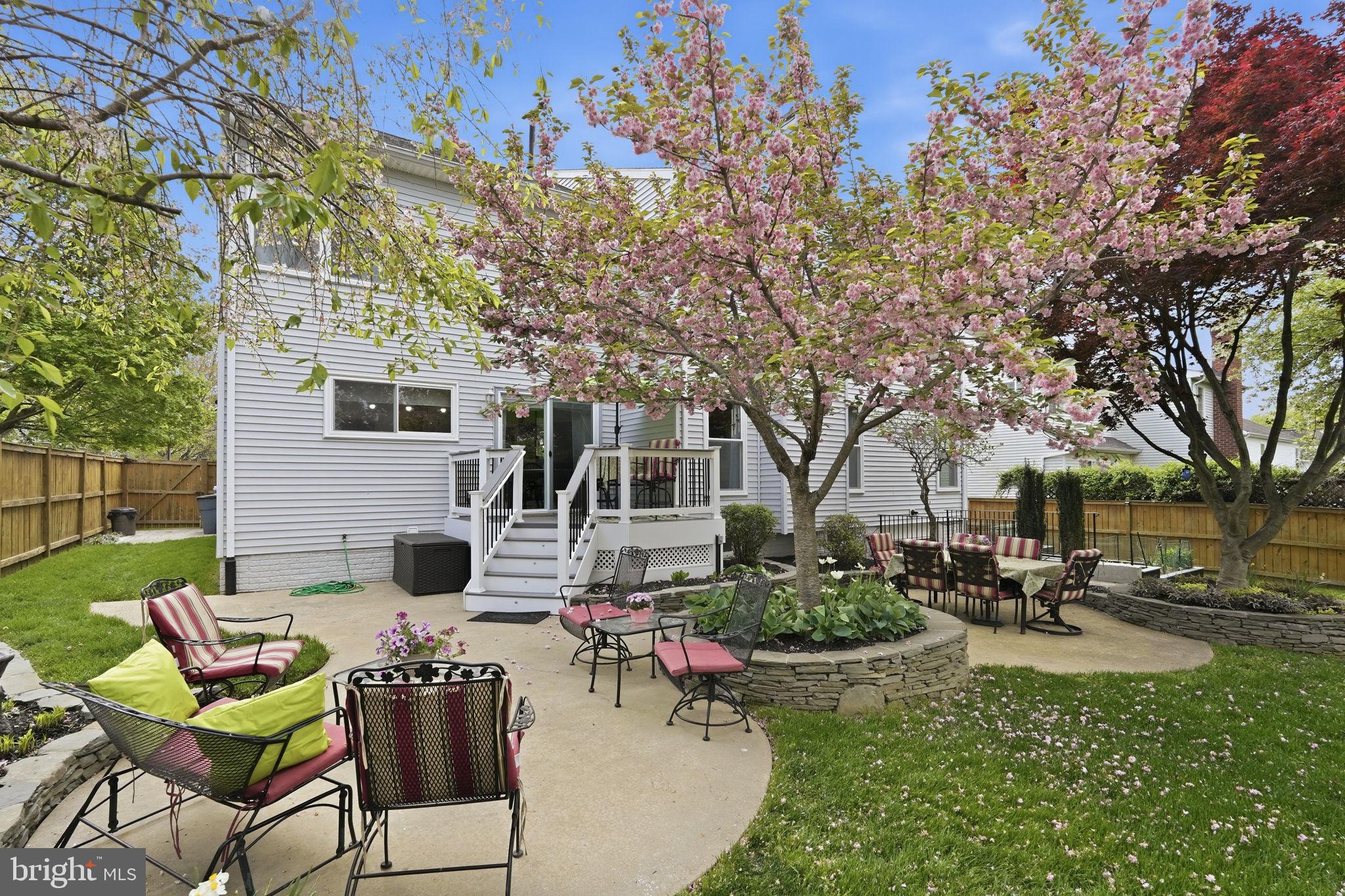 VILLAGES OF PURCELLVILLE - Residential