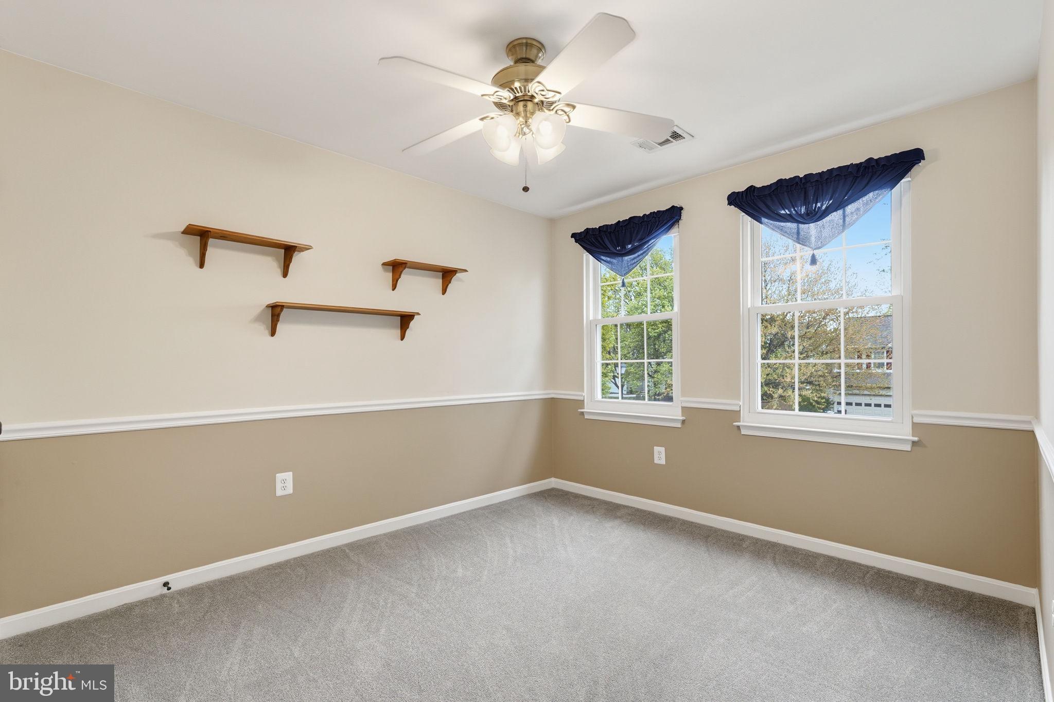 VILLAGES OF PURCELLVILLE - Residential