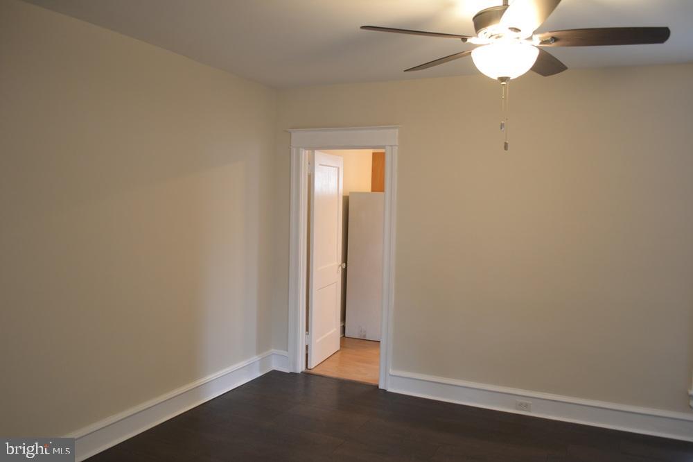 OXFORD CIRCLE - Residential