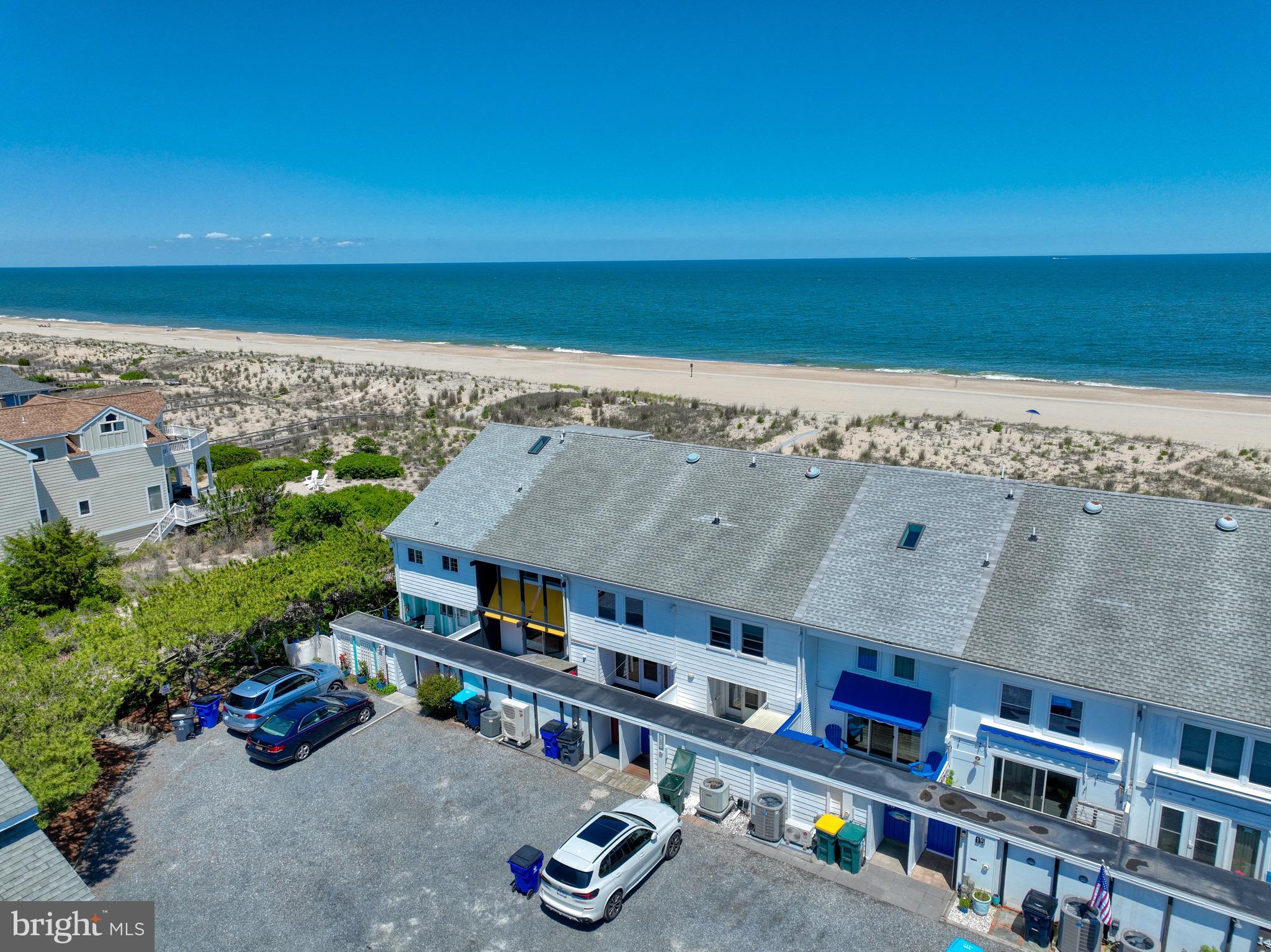 4 SEASTRAND COURT 19