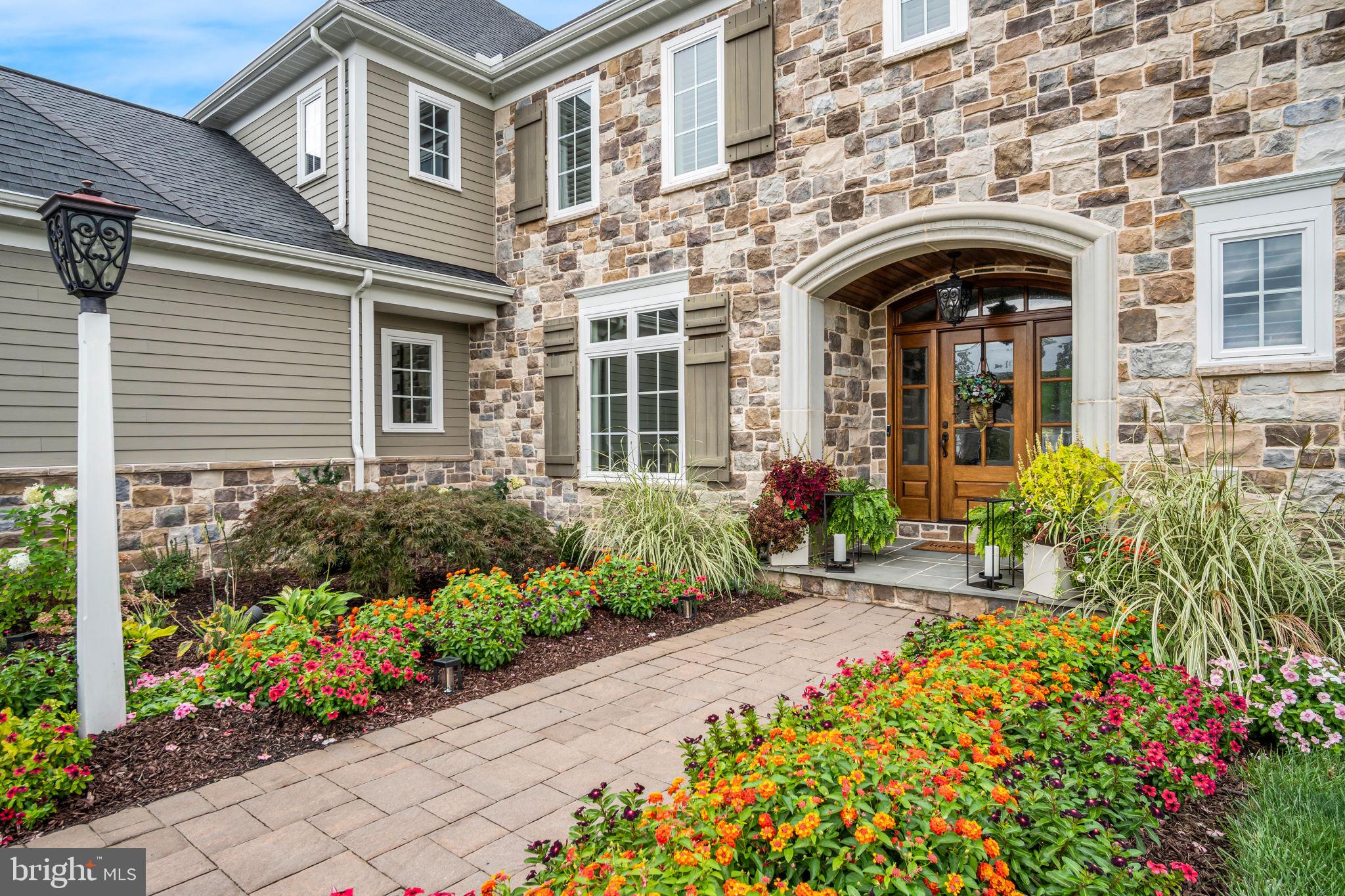 406 LAKE DRIVE