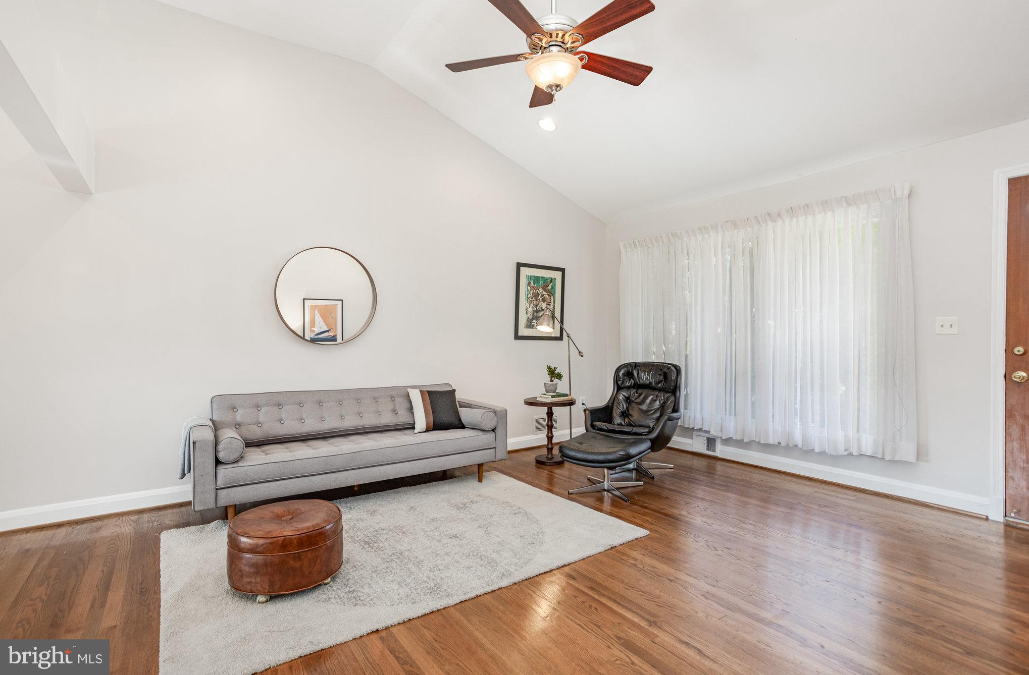 1206 MALBAY DRIVE