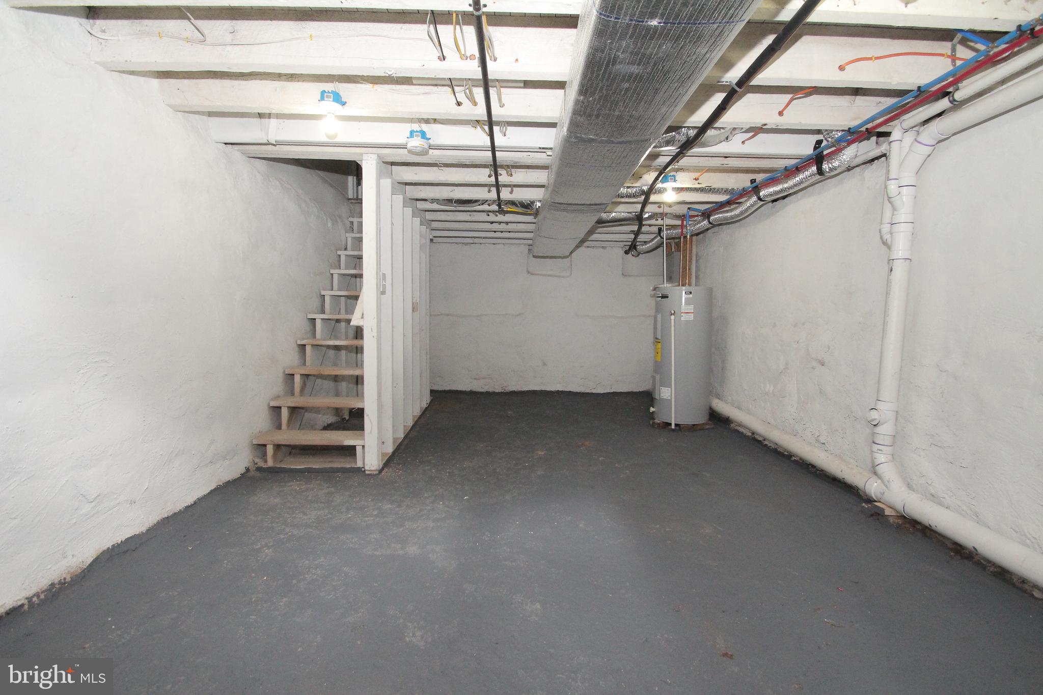 WEST PHILADELPHIA - Residential Lease