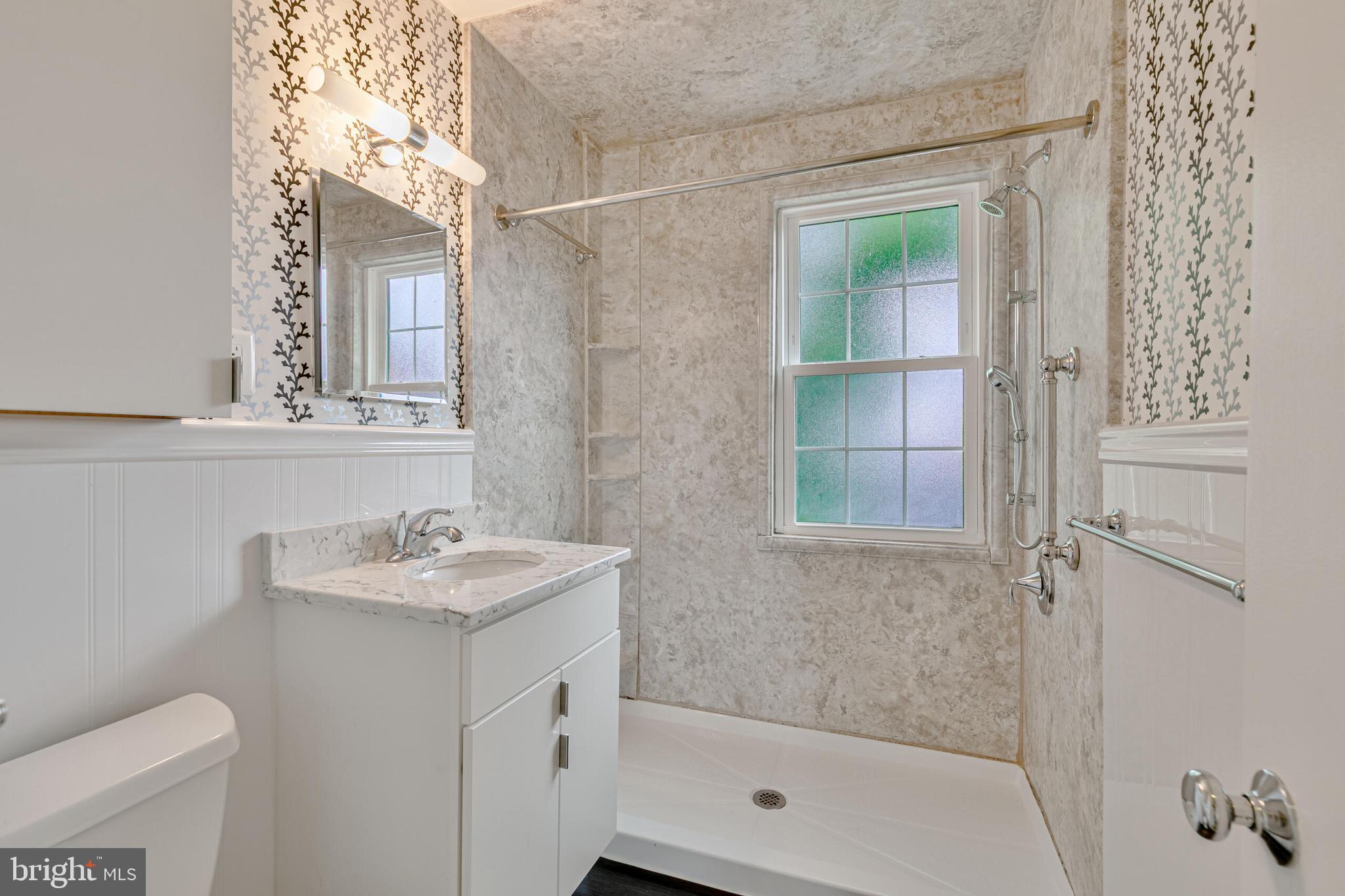 CAMBRIDGE COURTS - Residential