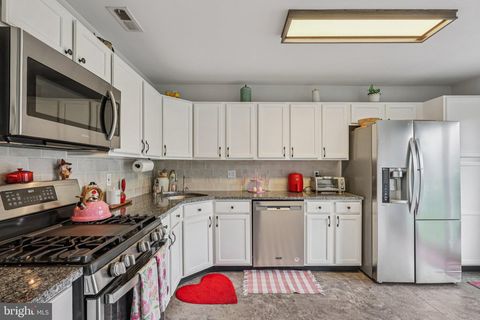 Tiny photo for 401 Cannonball Court, COLLEGEVILLE, PA 19426 (MLS # PAMC2155946)