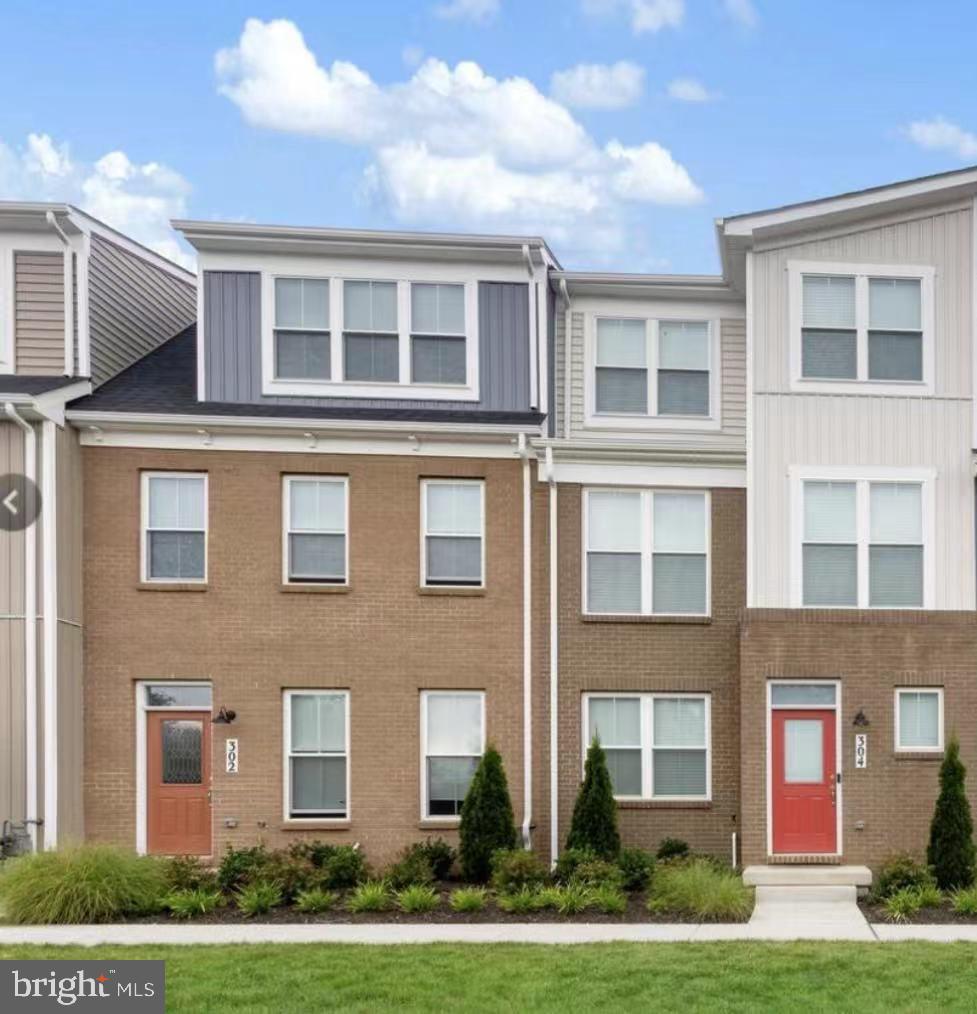 Beautiful 2023 -built nearly-new townhouse for rent! Excellent condition! Great location!This stunning designed 4 bedrooms ,4baths residence offers an inviting layout .3 levels above ground, Natural lighting throughout the house. open floor plan on main level, wood floors, huge kitchen with island and granite countertops, Stainless steel appliances, 2nd level 3 bedrooms 2 full baths. top level bedroom suite with full bath and roof-top deck! Enjoy this new community amenities, including a clubhouse with a fitness center, playgrounds, and a swimming pool. Close to shopping, dining, entertainment, parks. Make this stunning property your next home!
