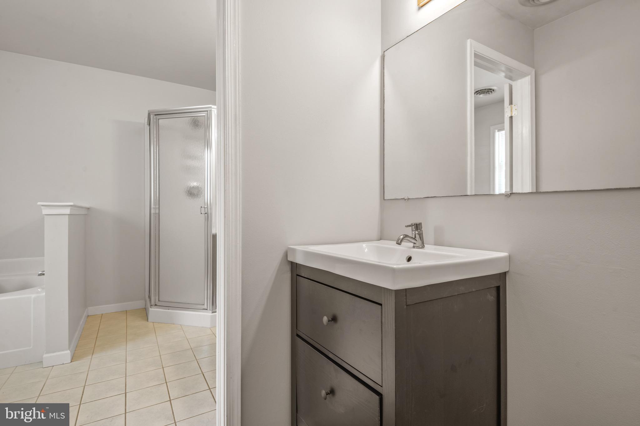 PLEASANT MEADOWS - Residential