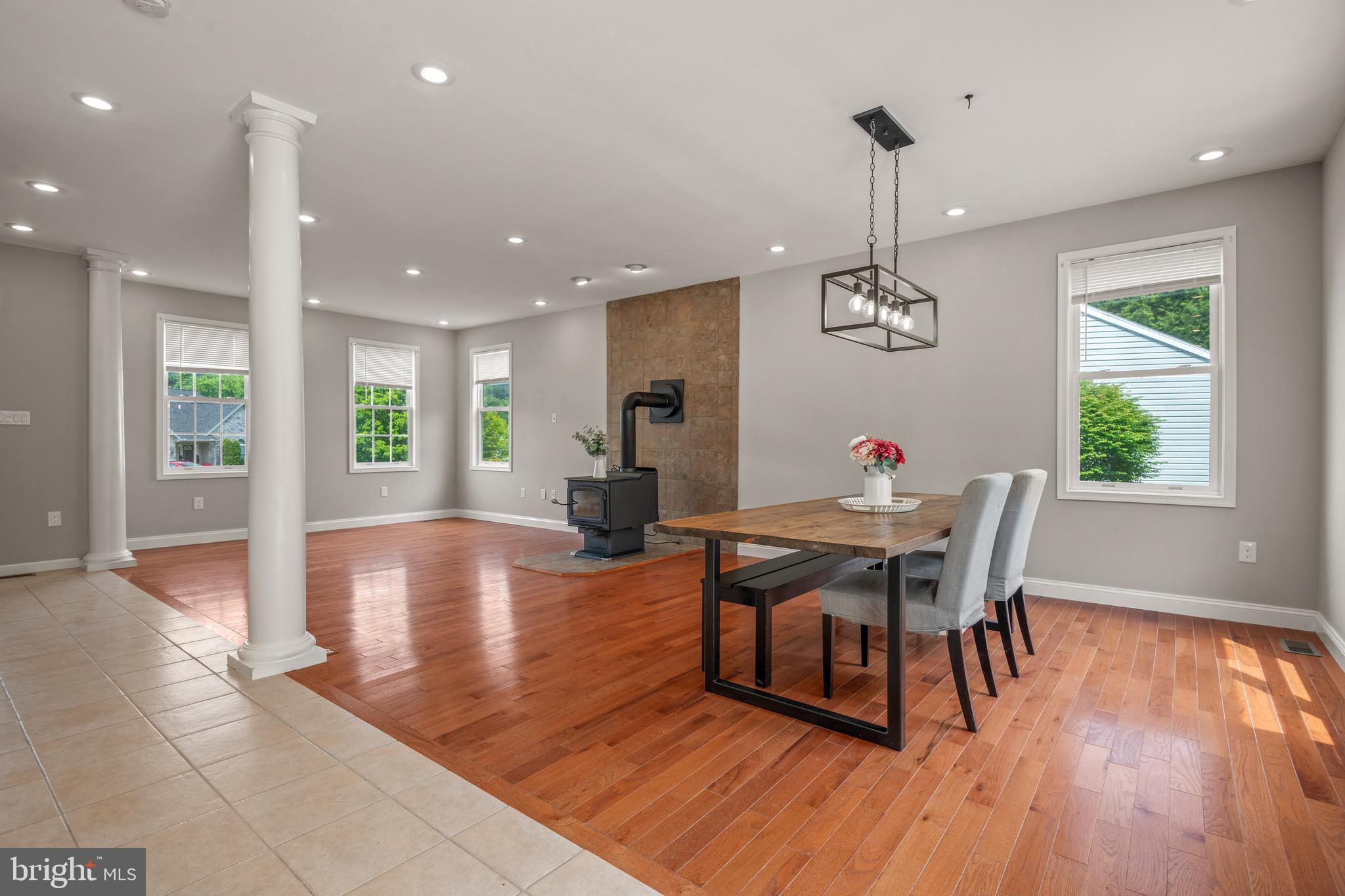 PLEASANT MEADOWS - Residential