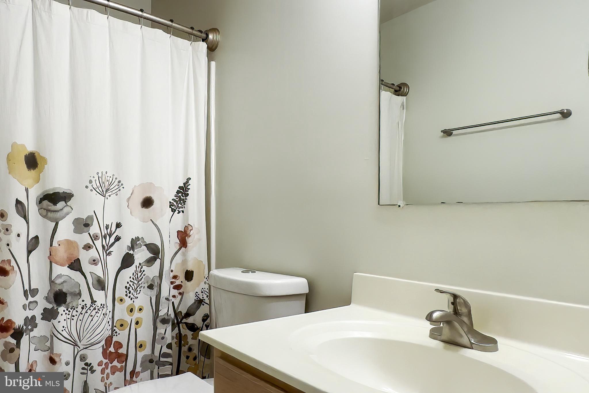 PLEASANT MEADOWS - Residential