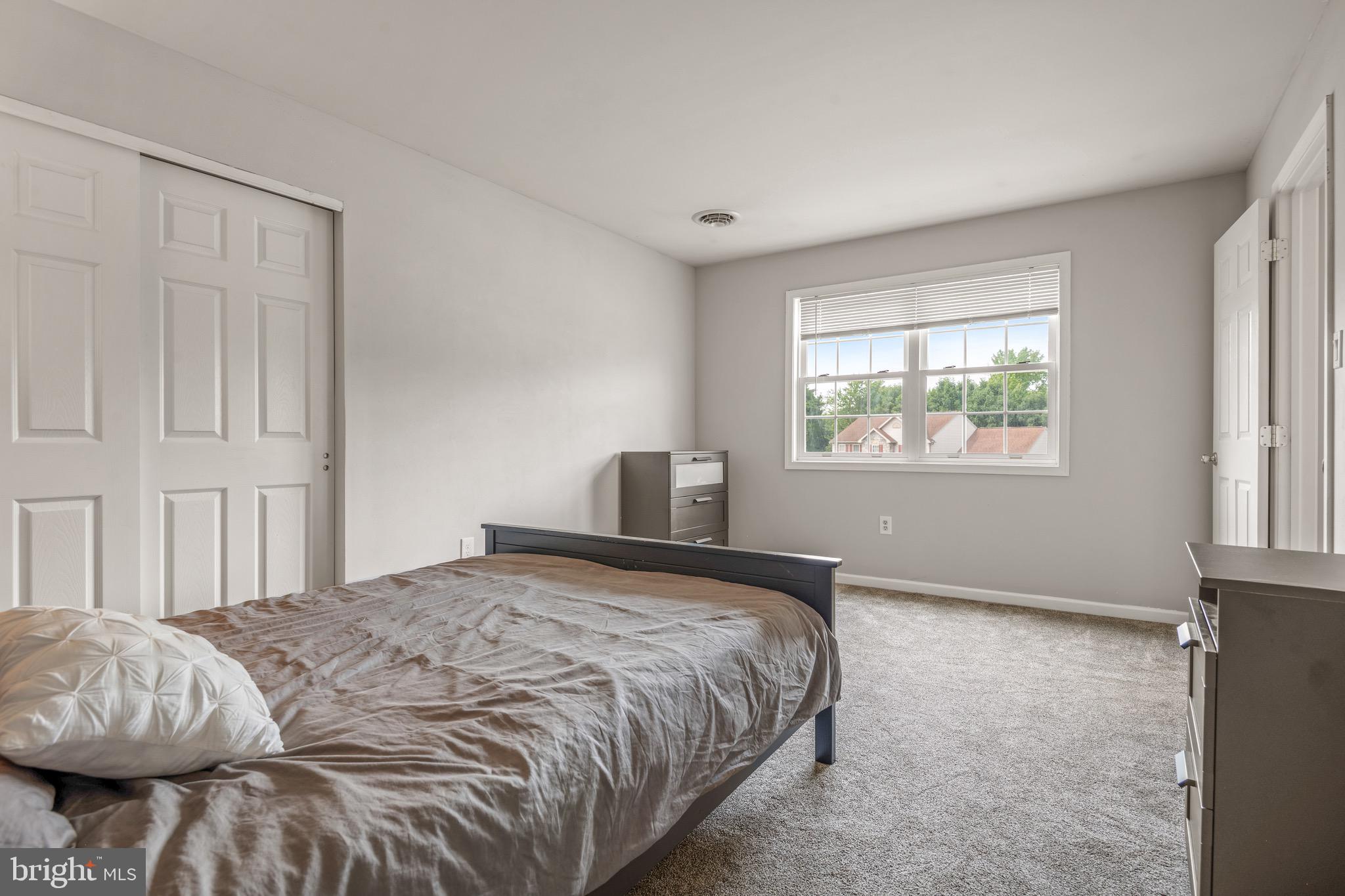 PLEASANT MEADOWS - Residential