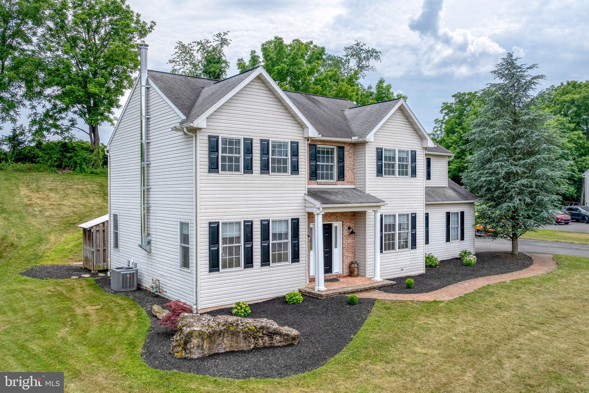 PLEASANT MEADOWS - Residential