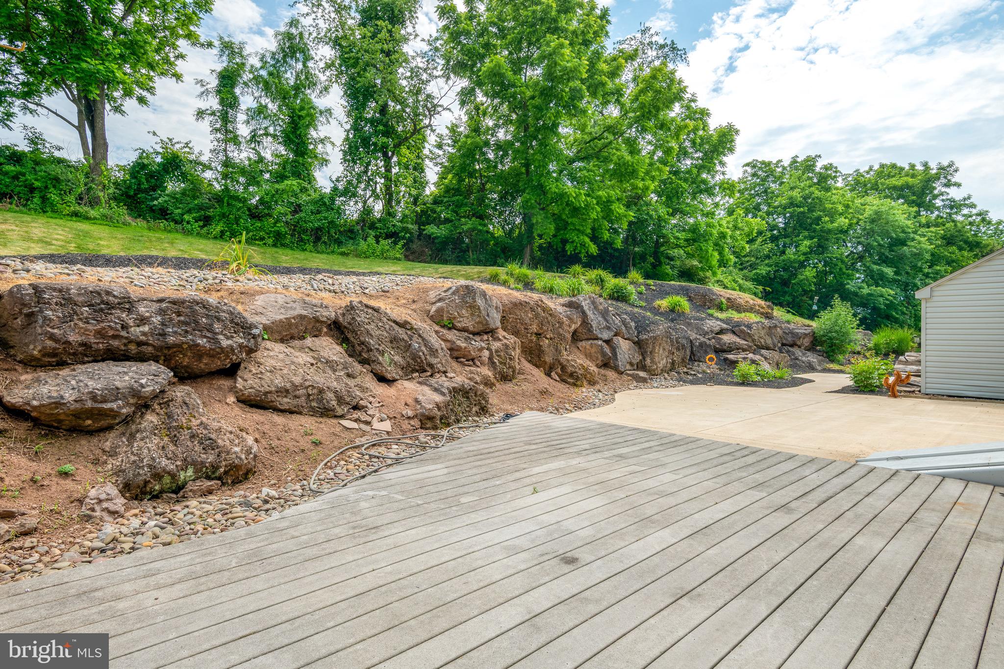 PLEASANT MEADOWS - Residential