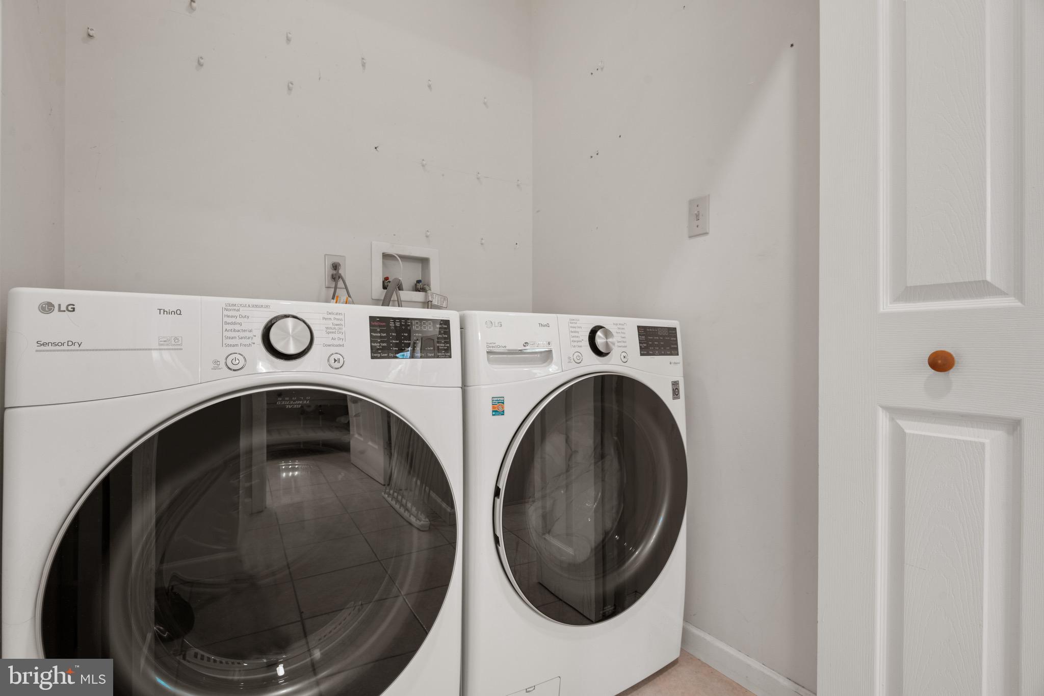 PLEASANT MEADOWS - Residential