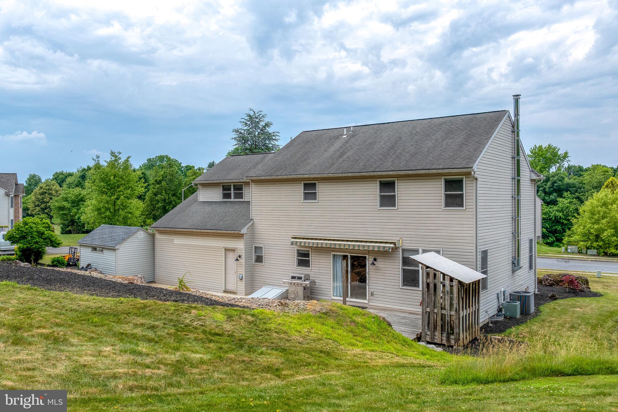 PLEASANT MEADOWS - Residential