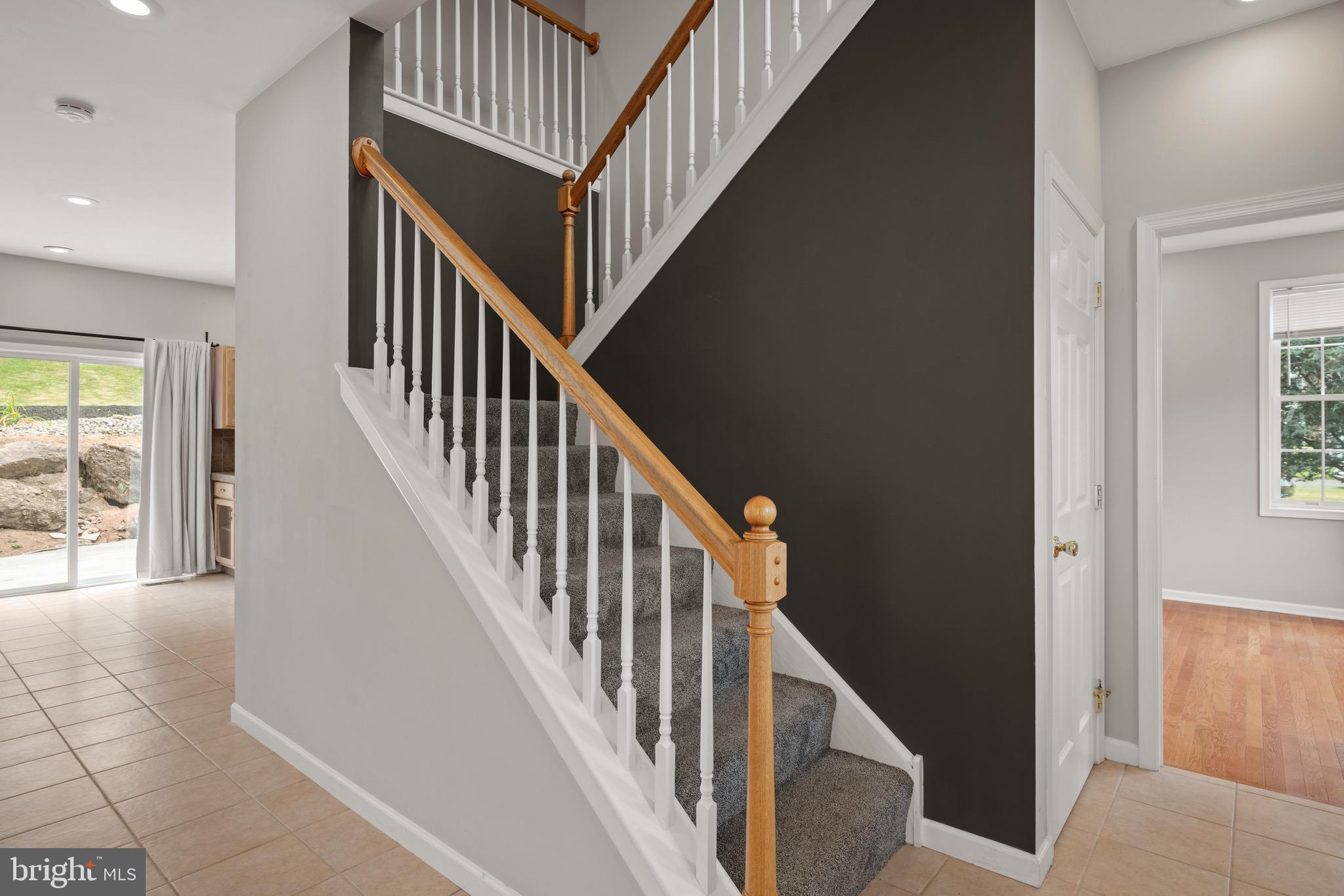 PLEASANT MEADOWS - Residential