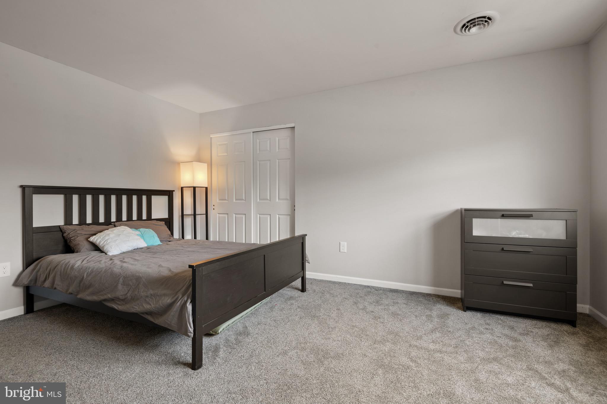 PLEASANT MEADOWS - Residential